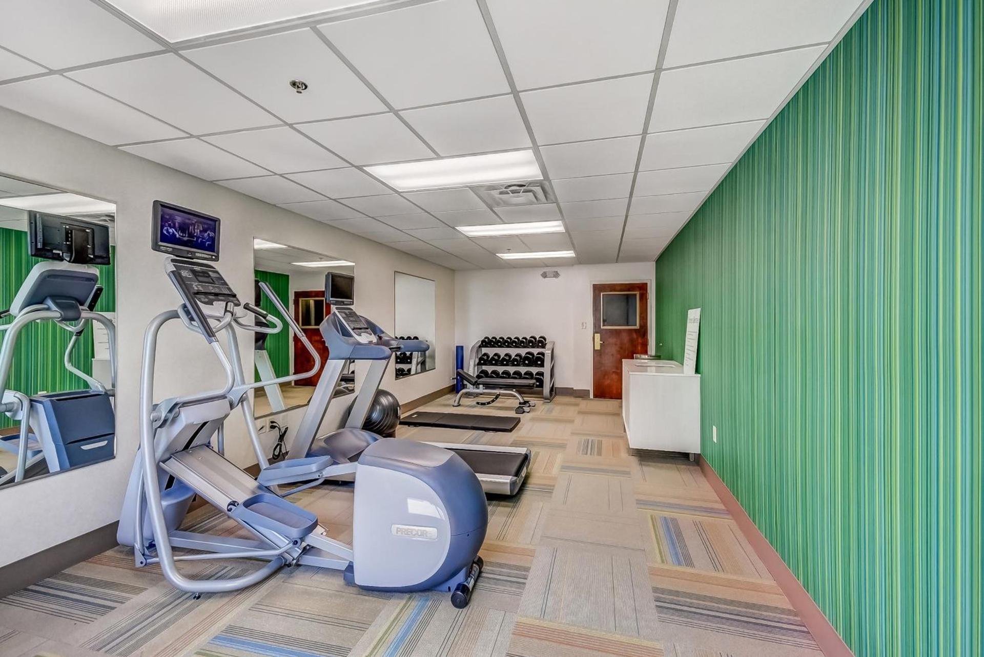 Holiday Inn Express & Suites Greenville Airport i85 by IHG photo 90