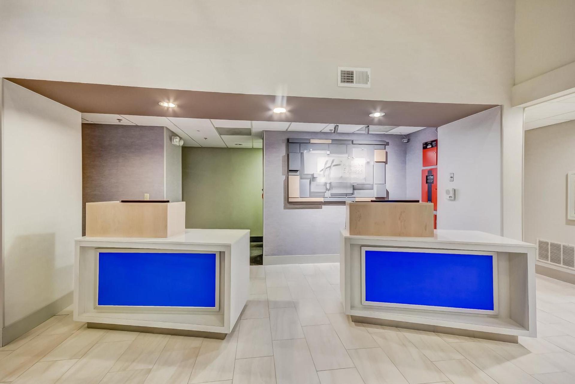 Holiday Inn Express & Suites Greenville Airport i85 by IHG photo 75