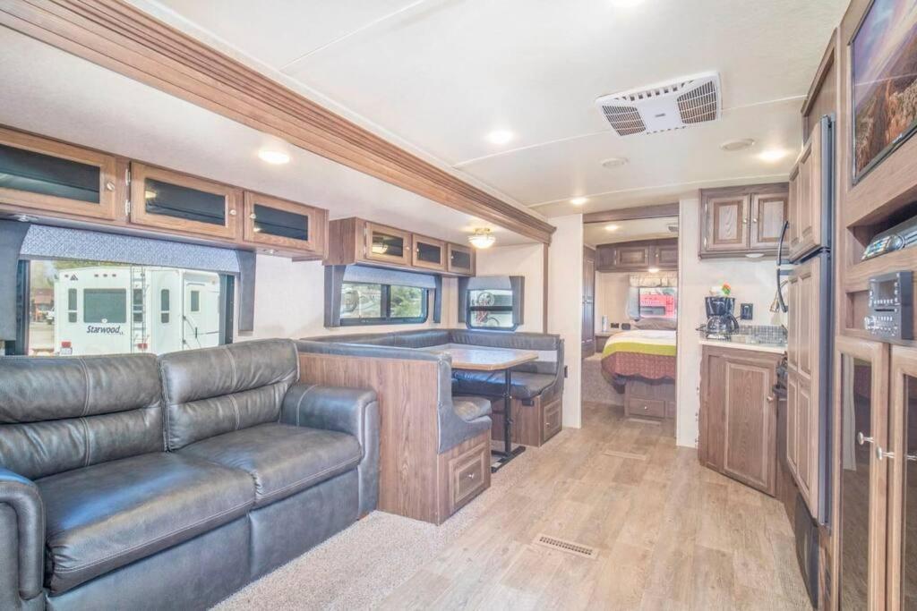 Moab RV Resort Rockwood Lite RV Fully Setup OK34 photo 11