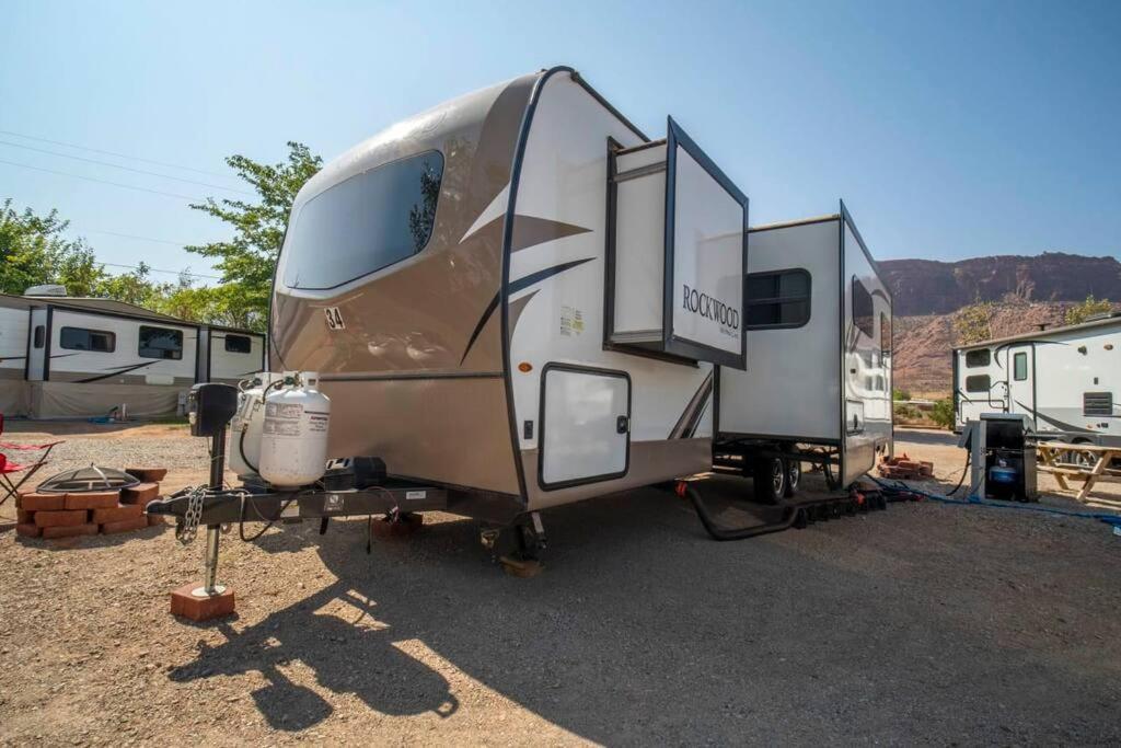 Moab RV Resort Rockwood Lite RV Fully Setup OK34 photo 6