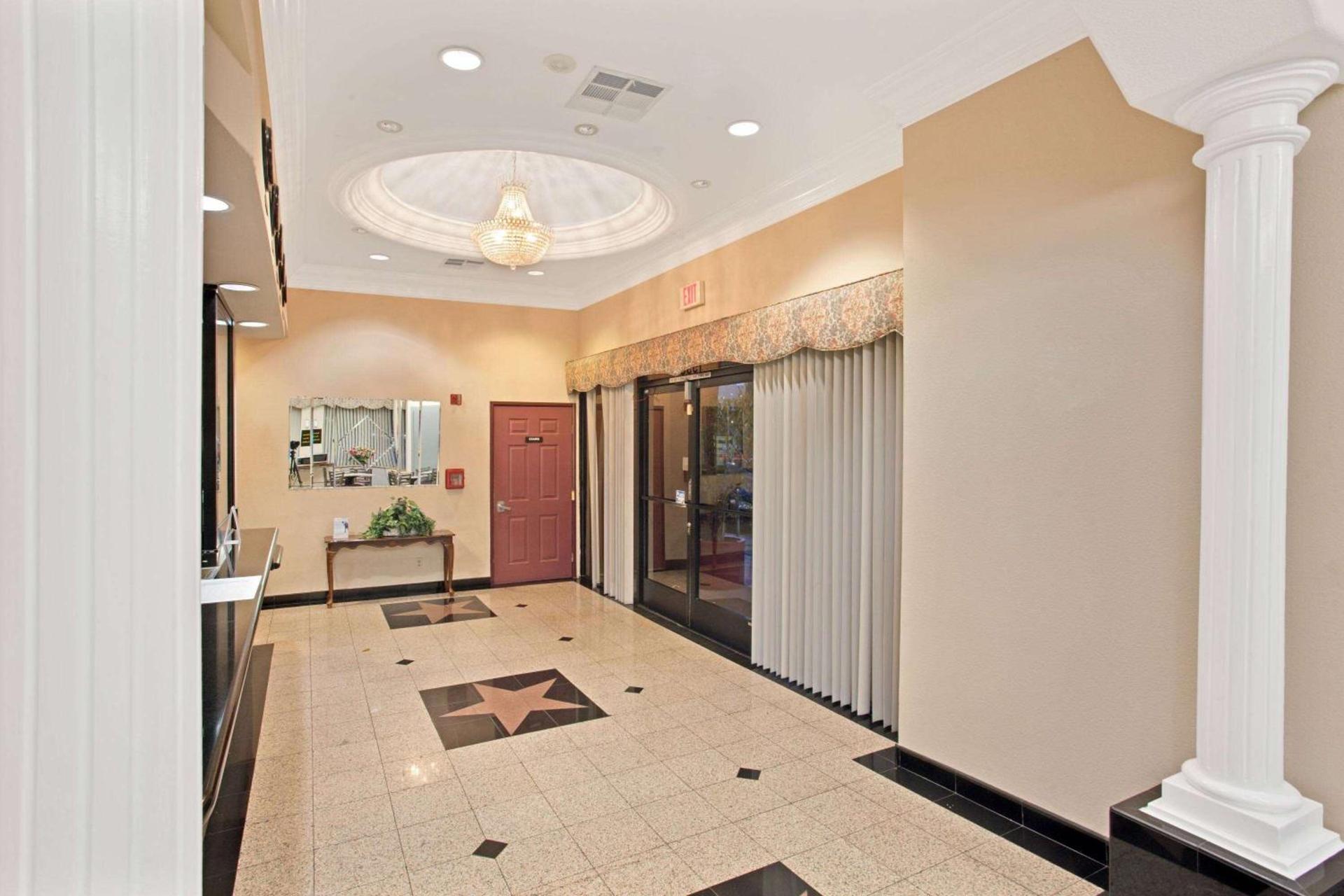 Onyx Hotel Hollywood photo 14