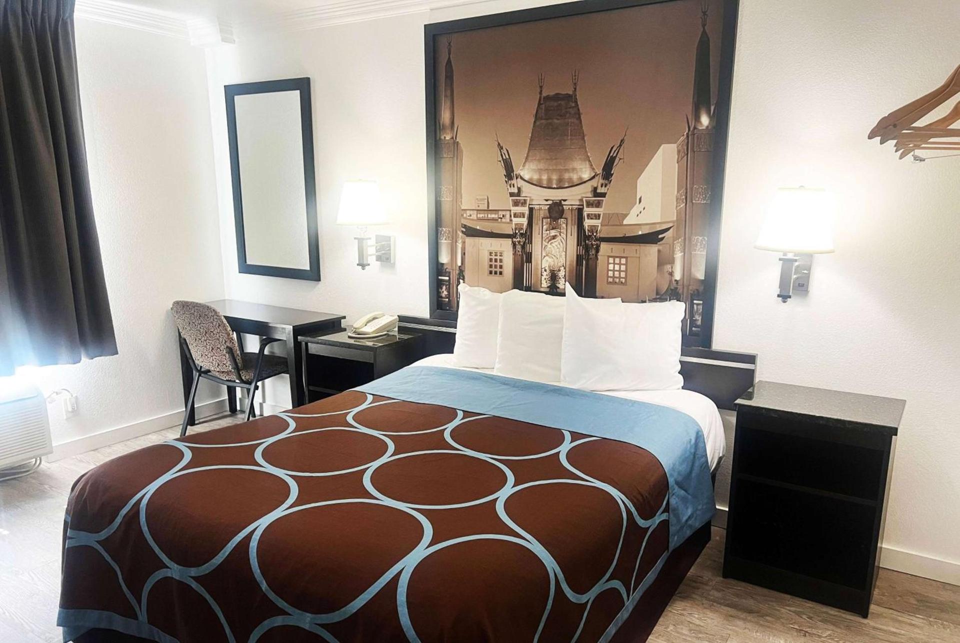 Onyx Hotel Hollywood photo 17