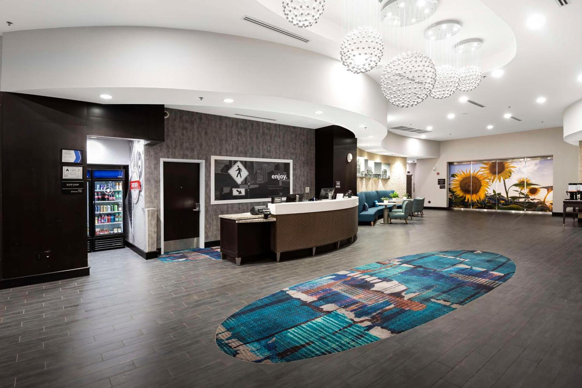Hampton Inn & Suites - Raleigh Downtown photo 5