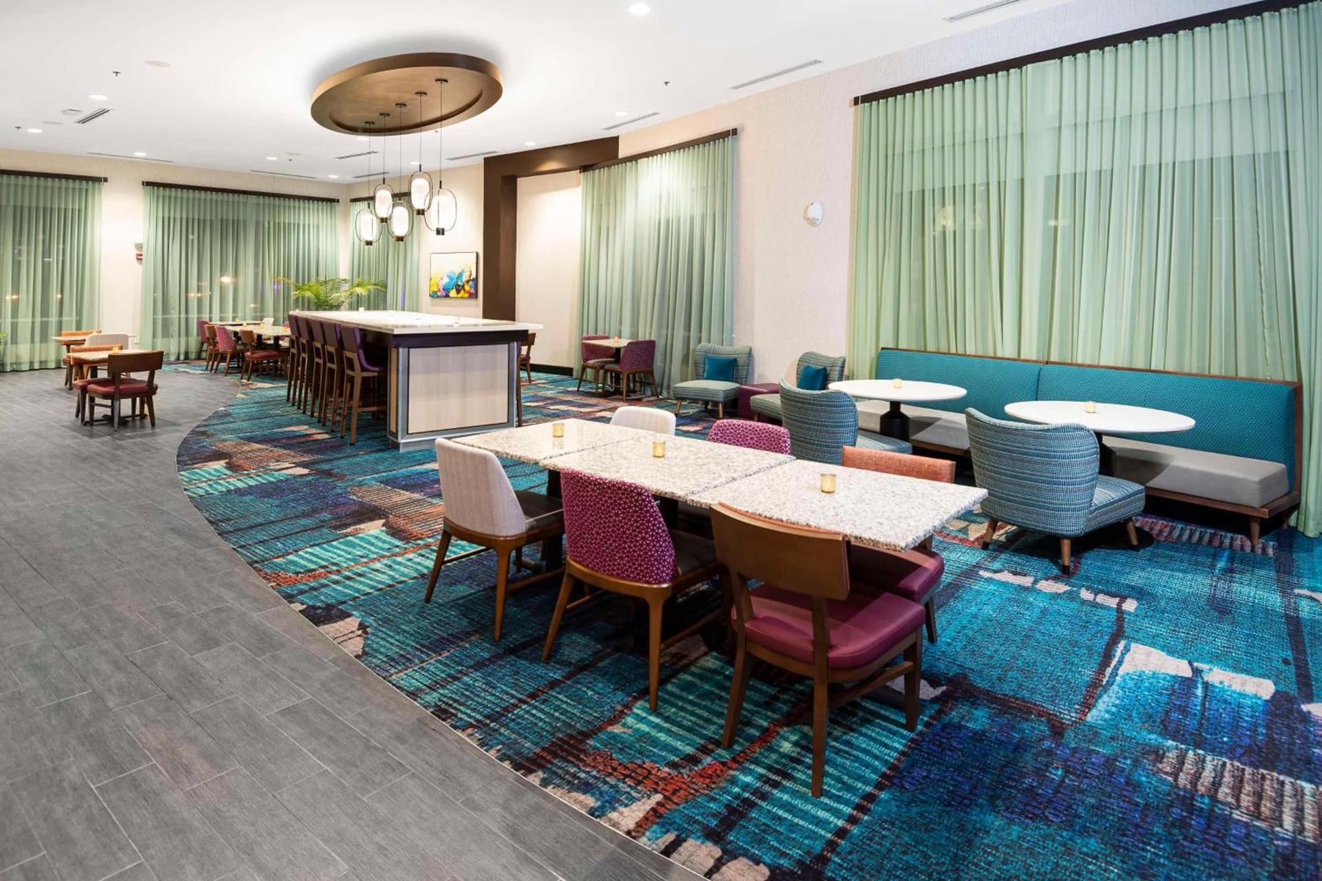 Hampton Inn & Suites - Raleigh Downtown photo 60