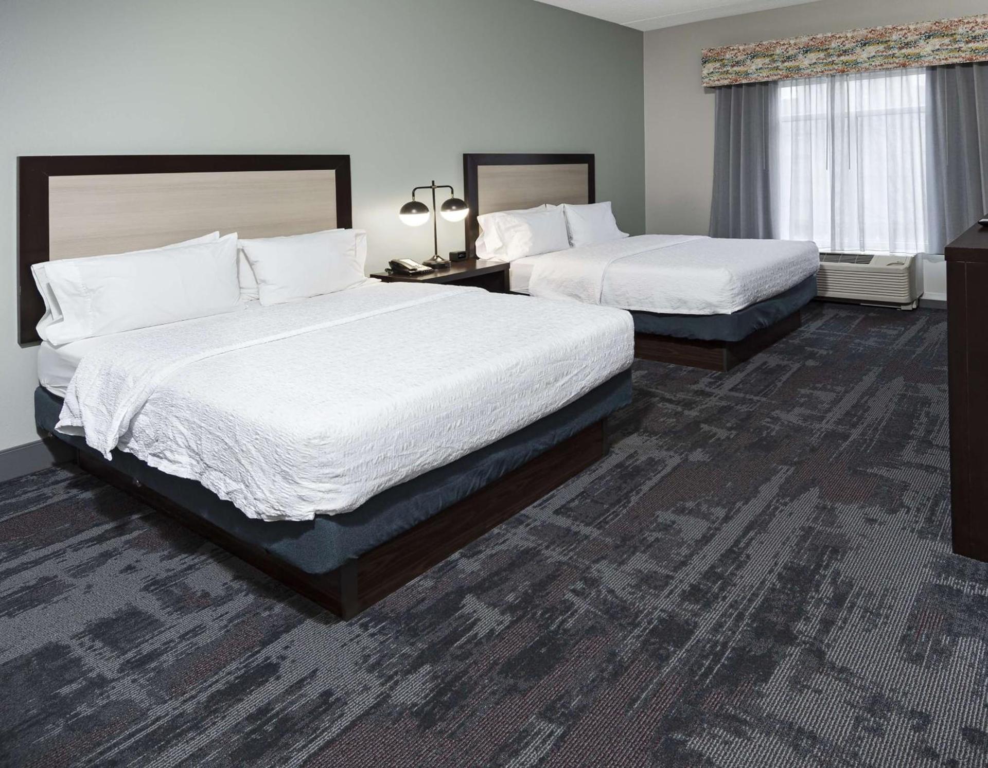 Hampton Inn & Suites - Raleigh Downtown photo 80