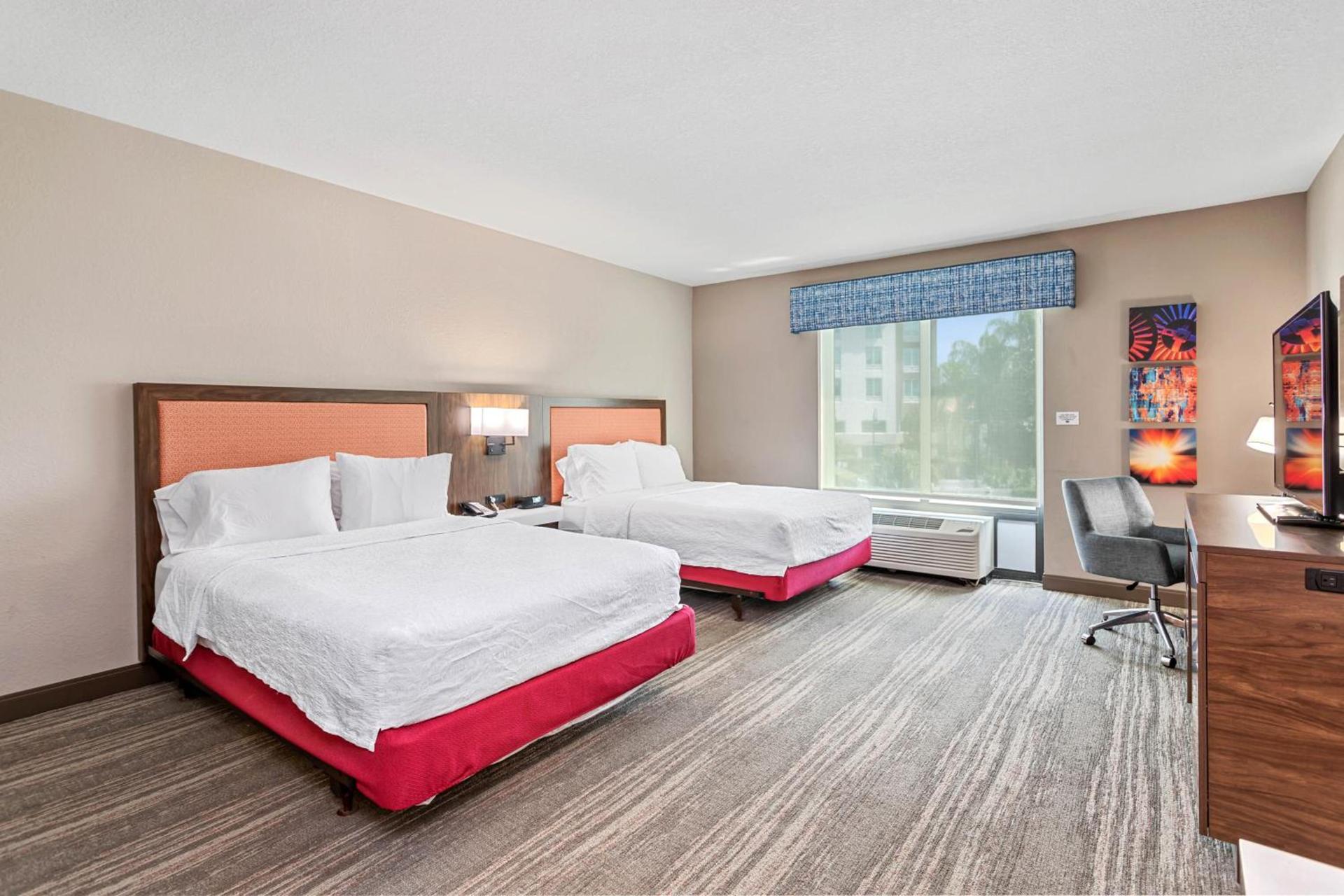 Hampton Inn & Suites Orlando-Apopka photo 6