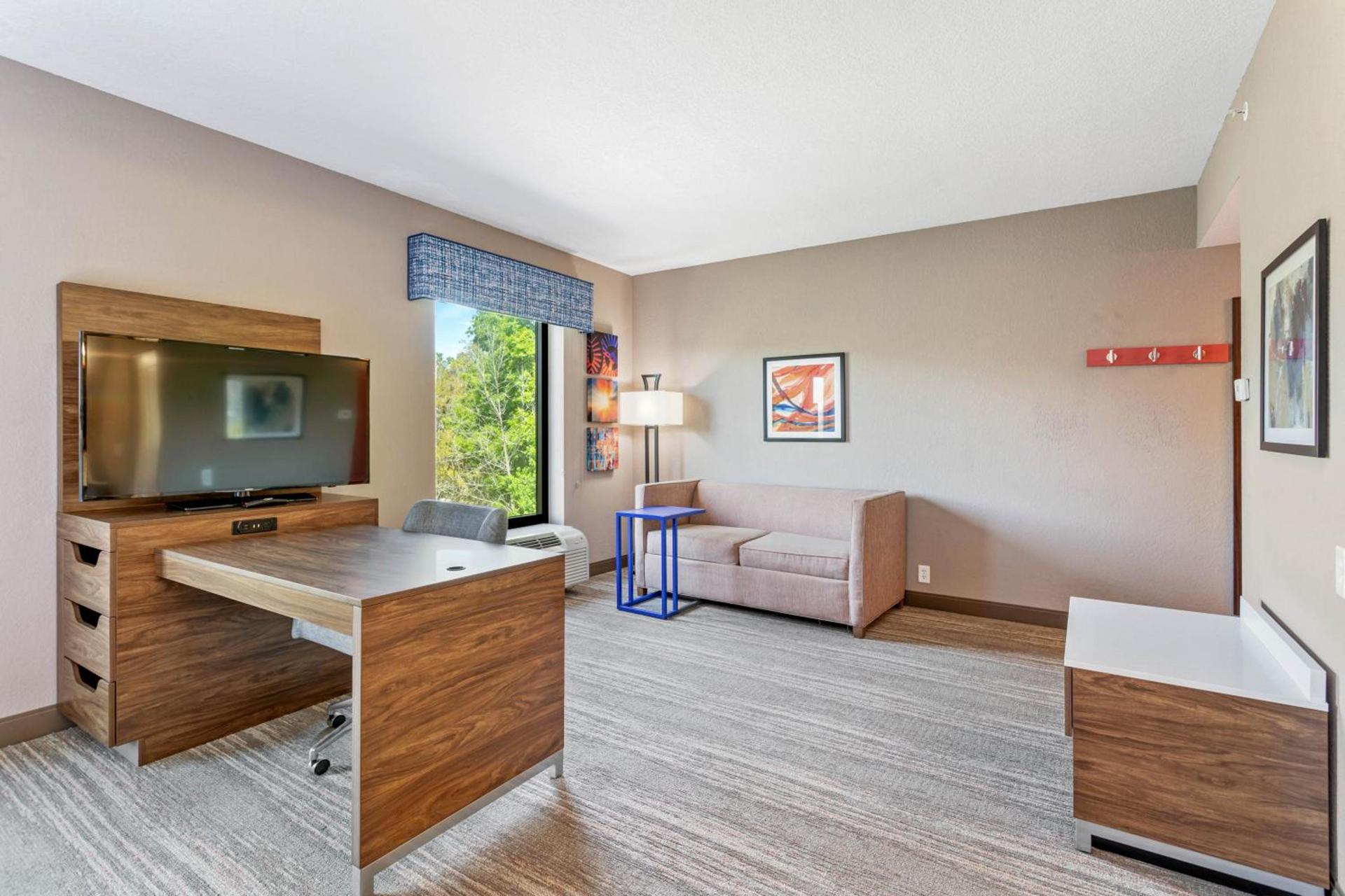 Hampton Inn & Suites Orlando-Apopka photo 80