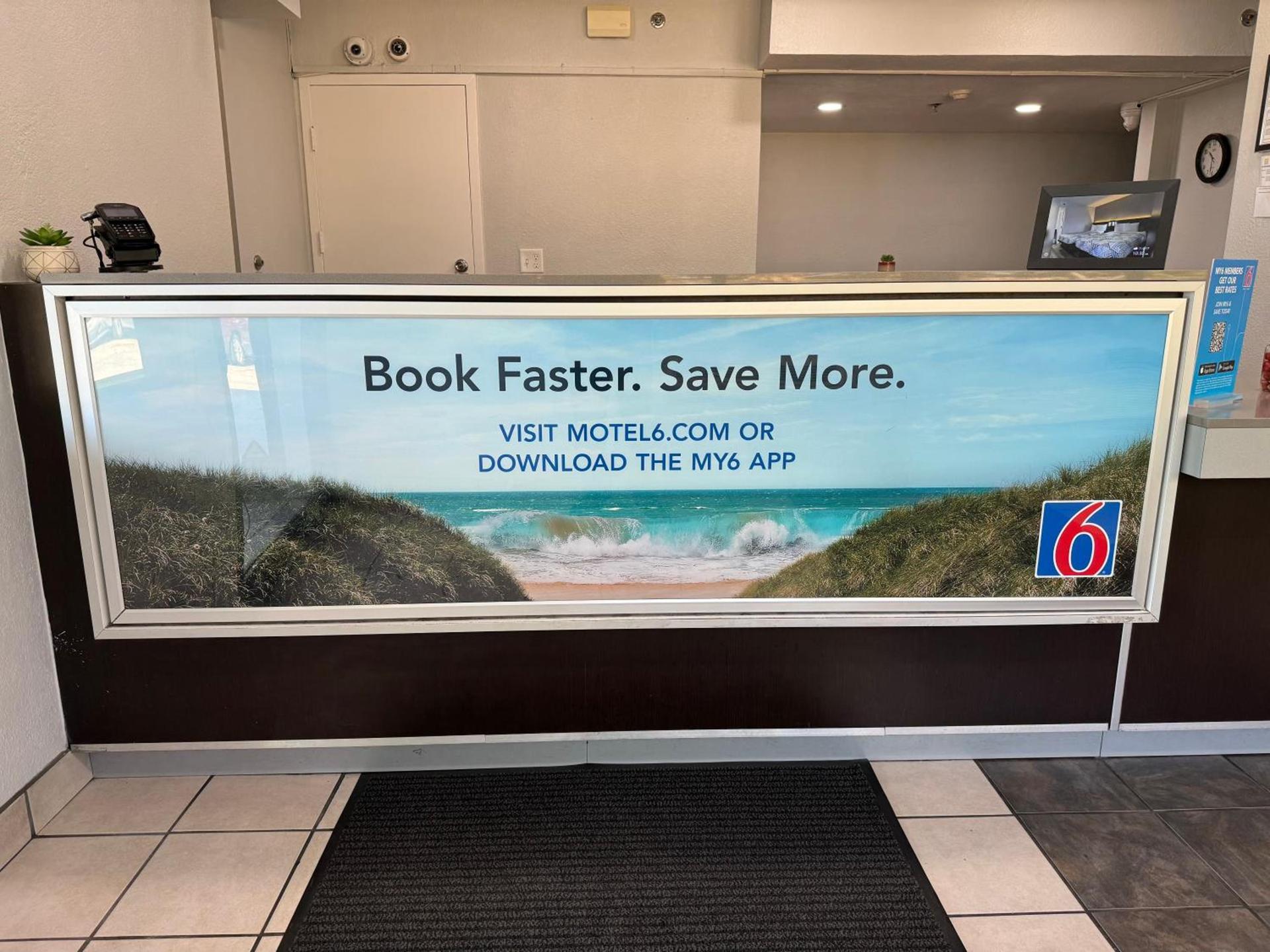 Motel 6-Bradenton, FL photo 50