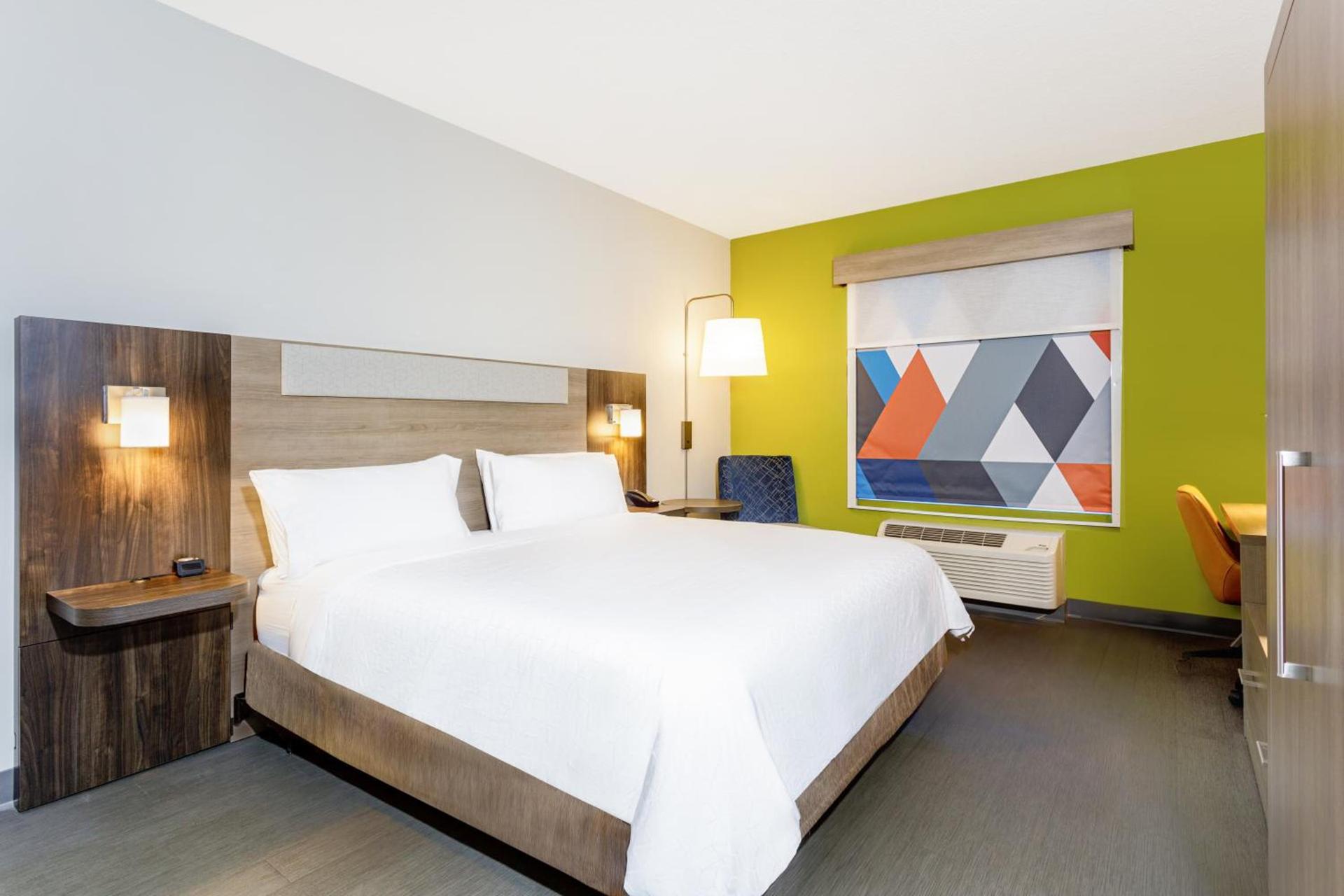 Holiday Inn Express & Suites Jacksonville - Atlantic Beach by IHG photo 2