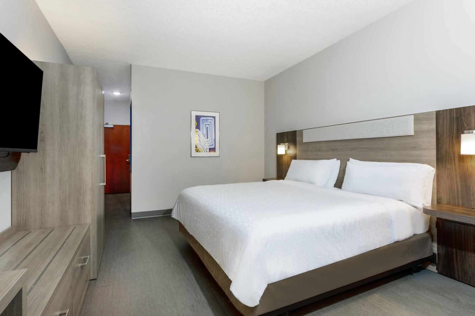 Holiday Inn Express & Suites Jacksonville - Atlantic Beach by IHG photo 21