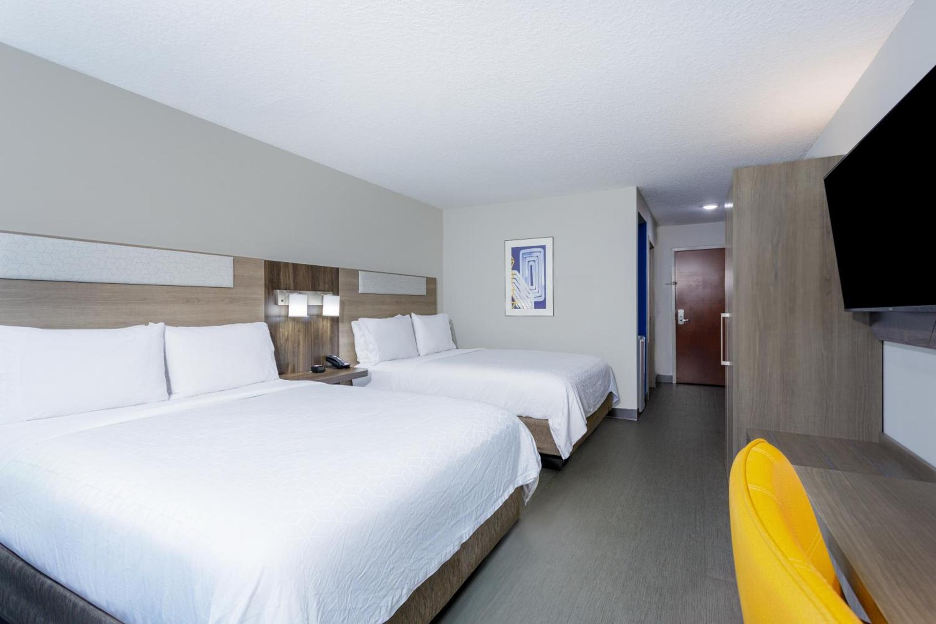 Holiday Inn Express & Suites Jacksonville - Atlantic Beach by IHG photo 7
