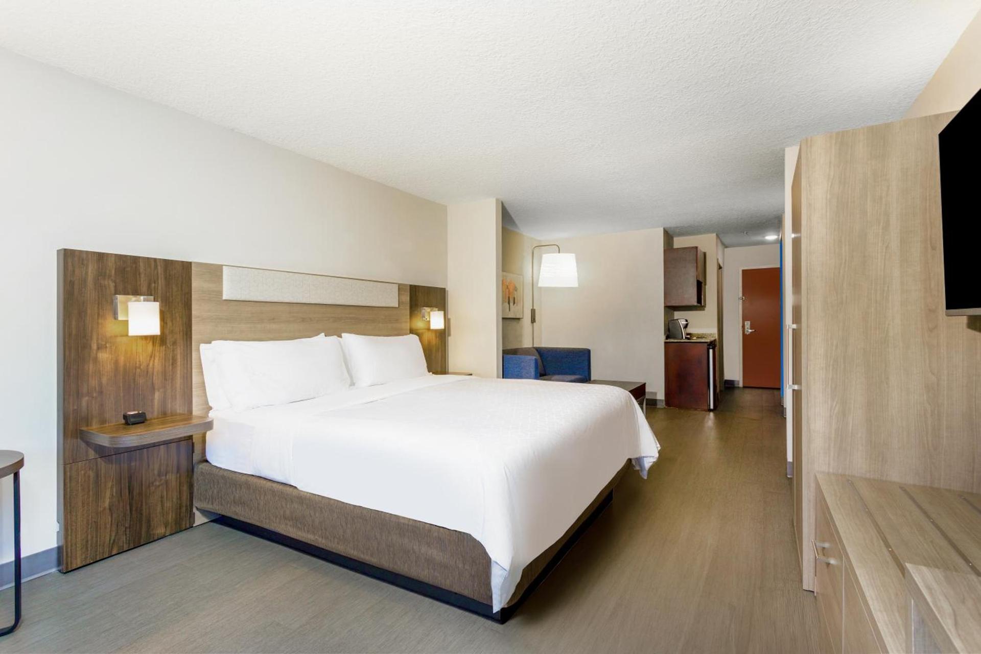 Holiday Inn Express & Suites Jacksonville - Atlantic Beach by IHG photo 10