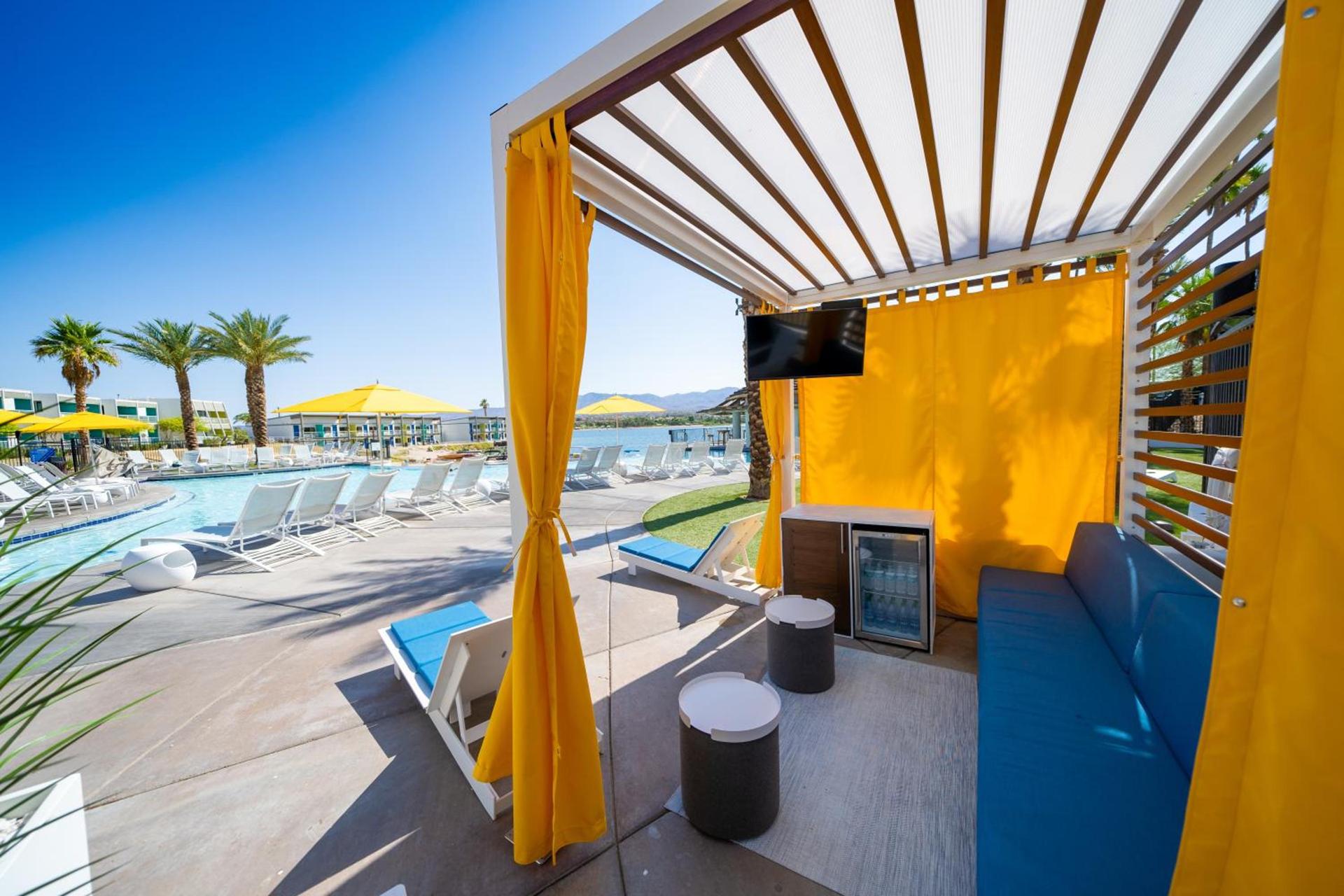 The Nautical Beachfront Resort photo 42