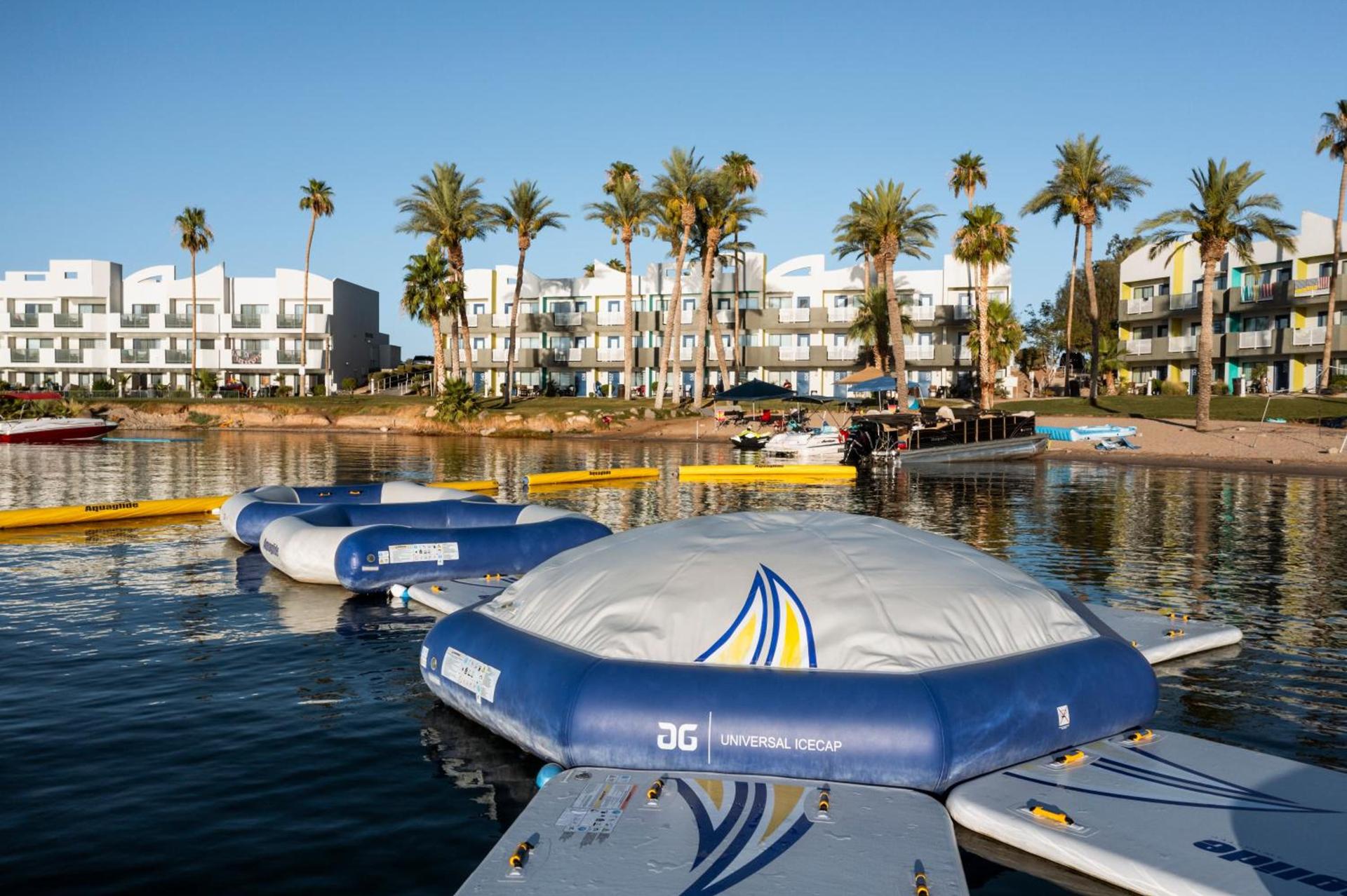 The Nautical Beachfront Resort photo 43