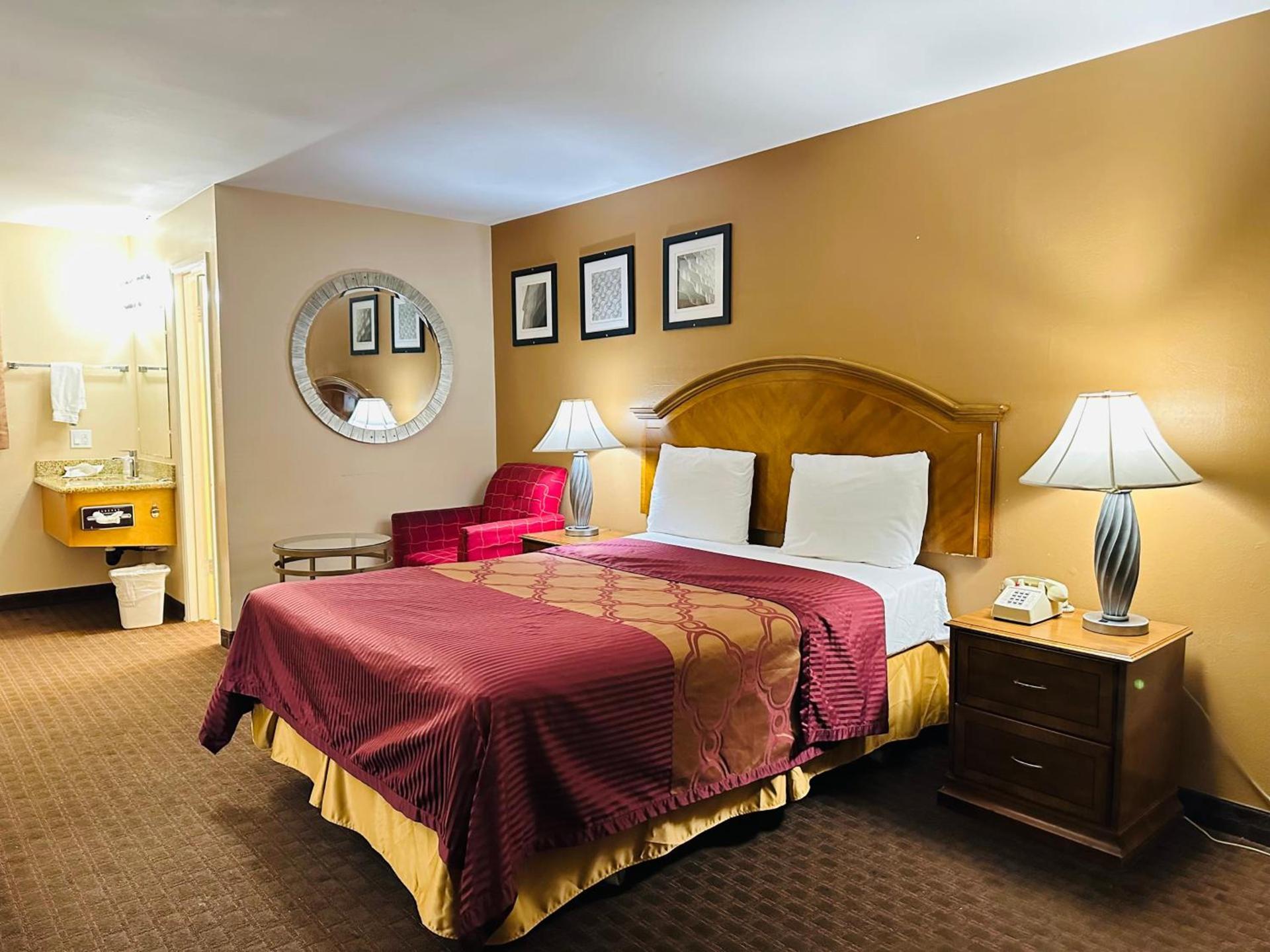 Franciscan Inn Motel photo 20