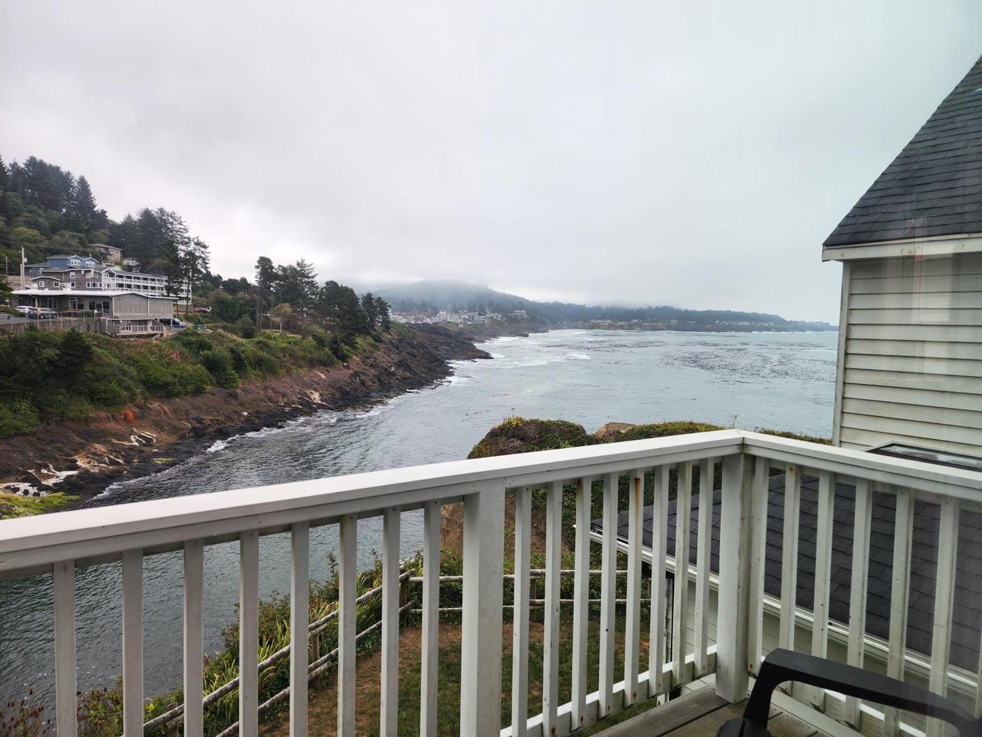 Inn at Arch Rock photo 40