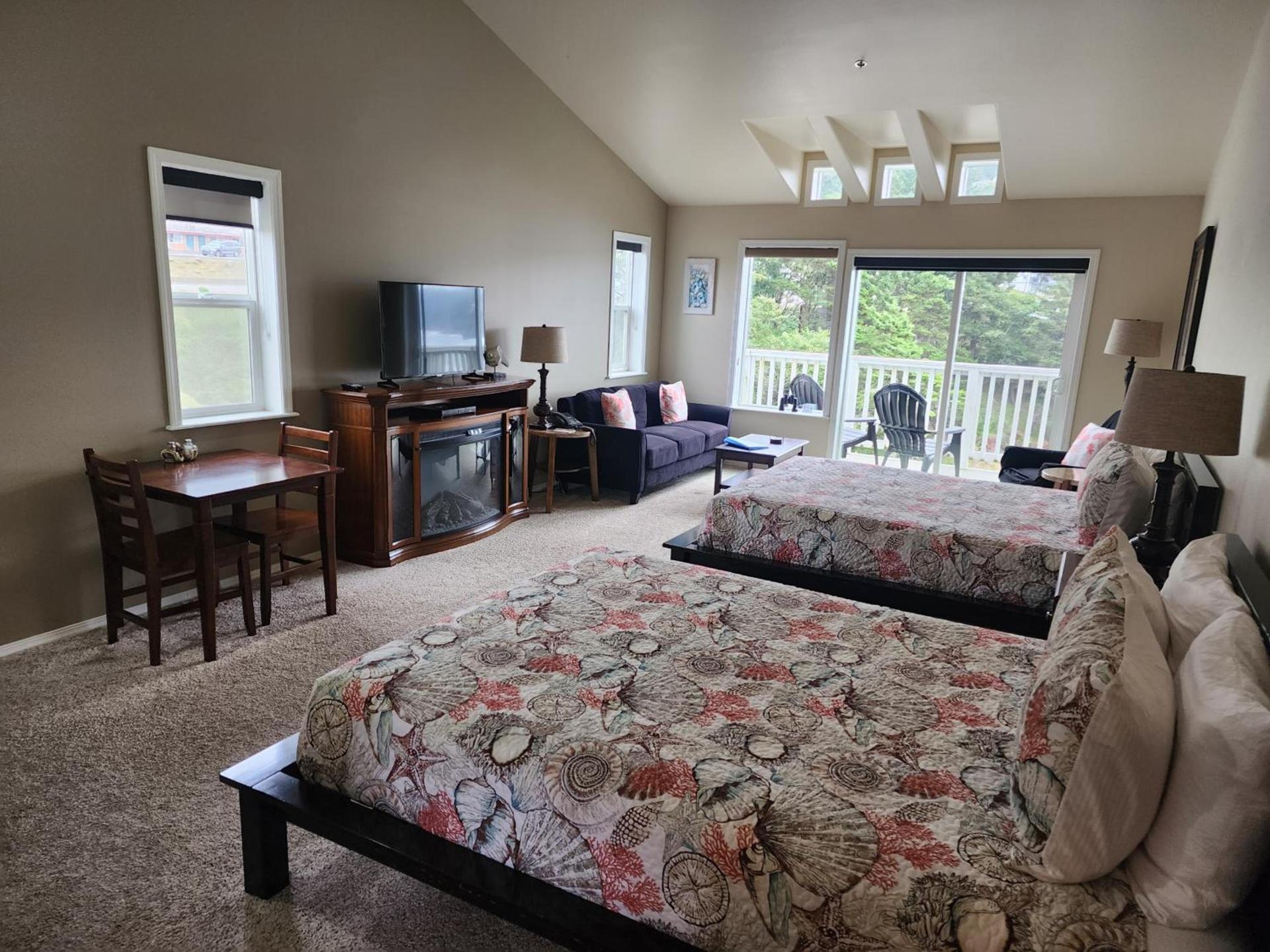 Inn at Arch Rock photo 57