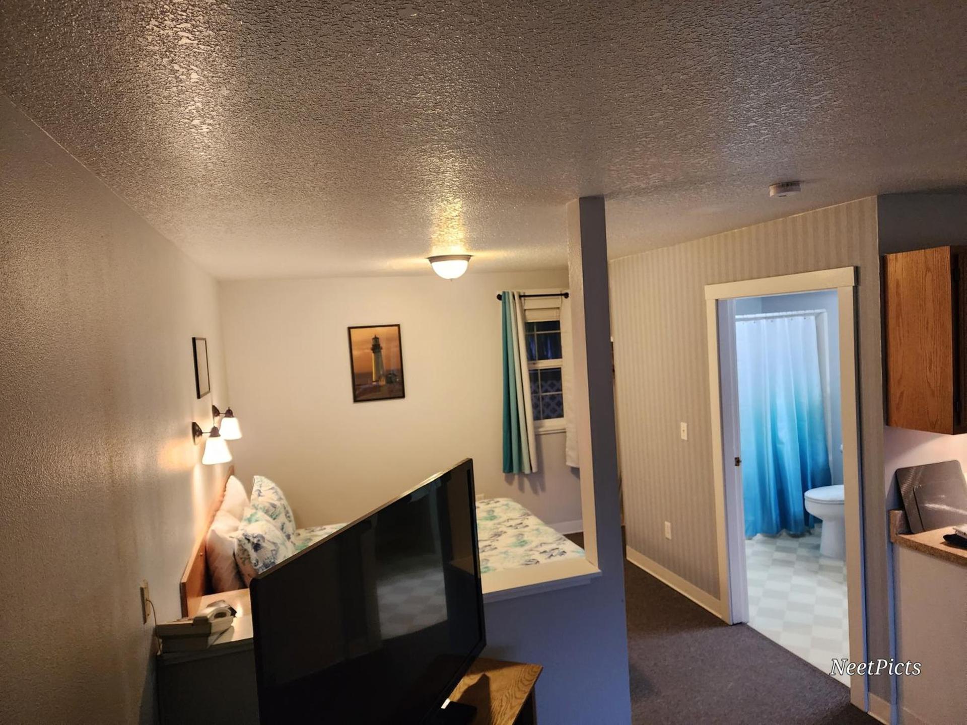 Inn at Arch Rock photo 67