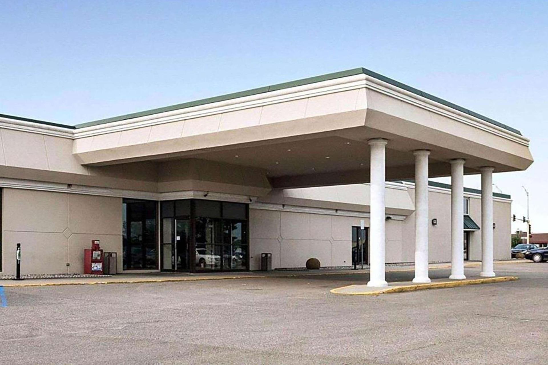 Baymont by Wyndham Jamestown Conference Center & Water Park — hotel in Jamestown