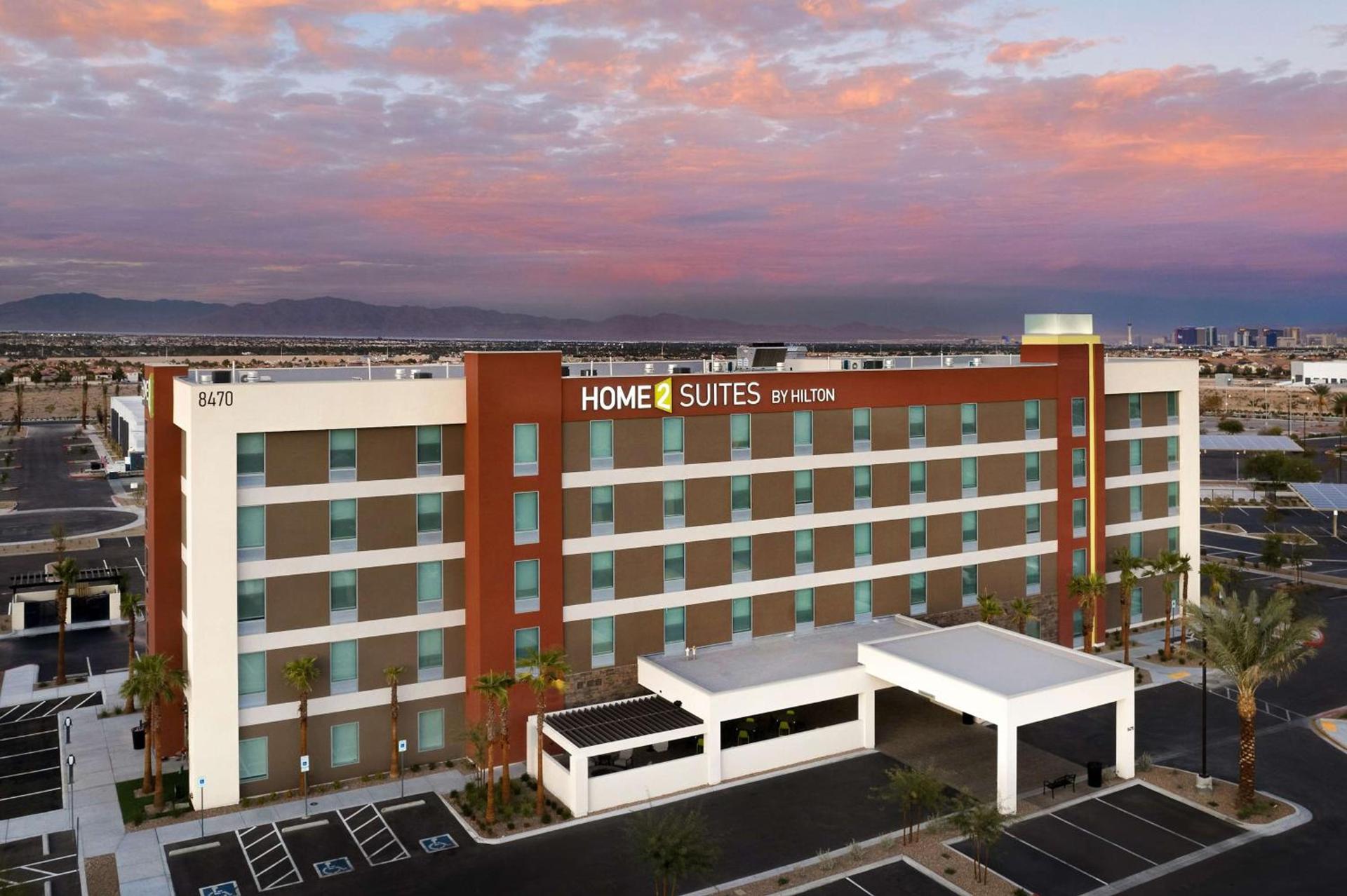 Home2 Suites By Hilton Las Vegas Southwest I-215 Curve photo 4
