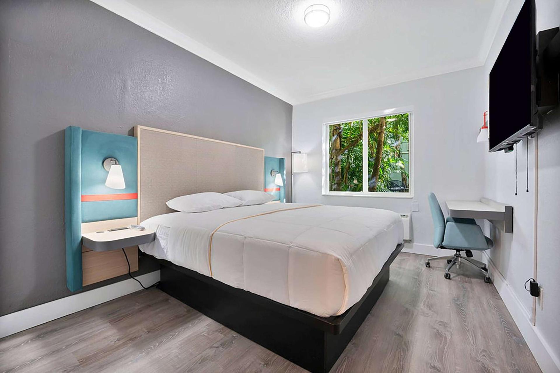 Atrium Hotel, Trademark Collection by Wyndham photo 13