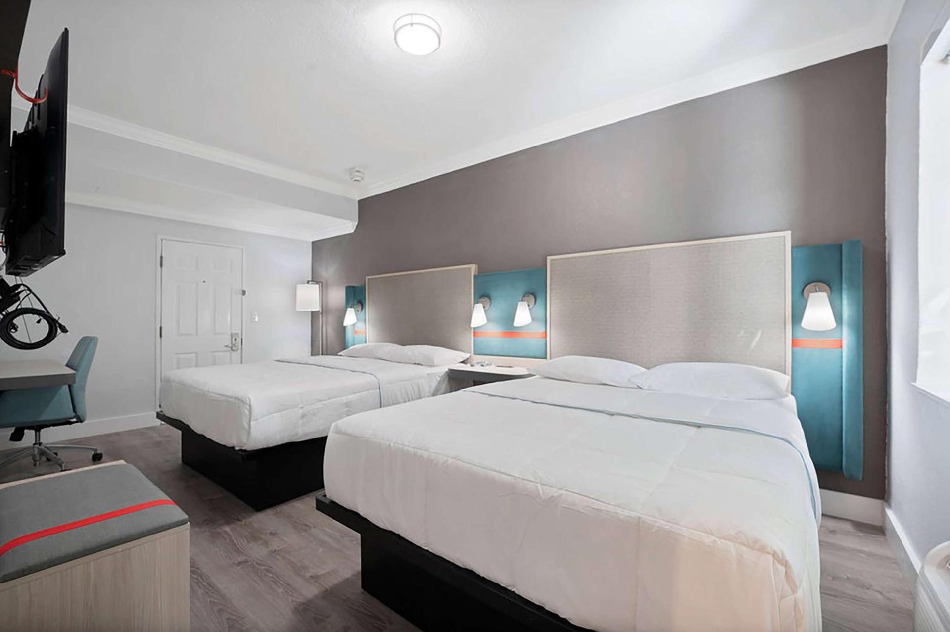 Atrium Hotel, Trademark Collection by Wyndham photo 10