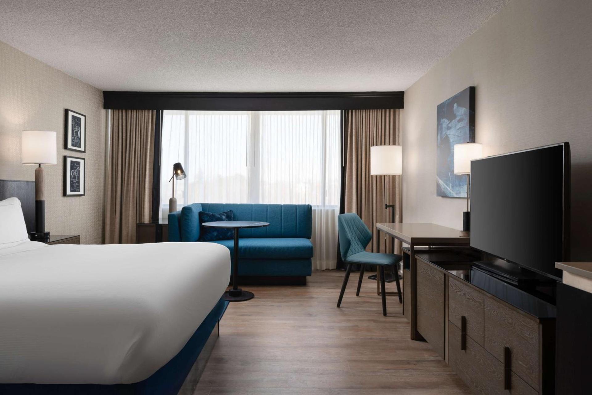 DoubleTree By Hilton Baltimore North Pikesville photo 30