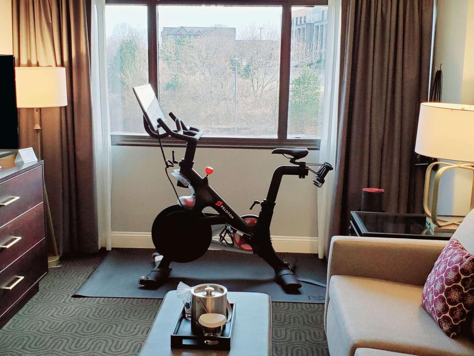 Hilton Suites Brentwood photo 50