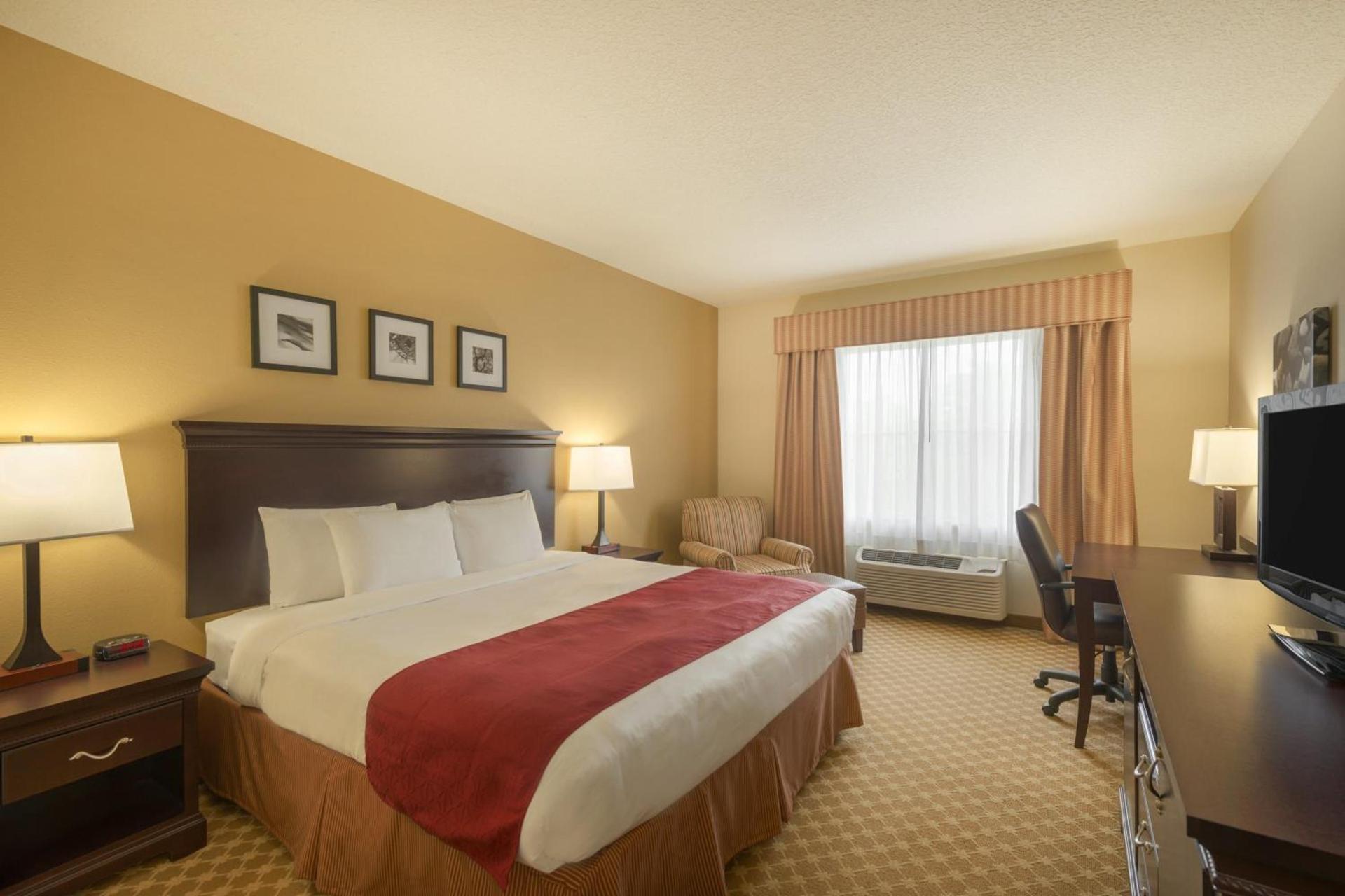 Country Inn & Suites by Radisson, Port Orange-Daytona, FL photo 40
