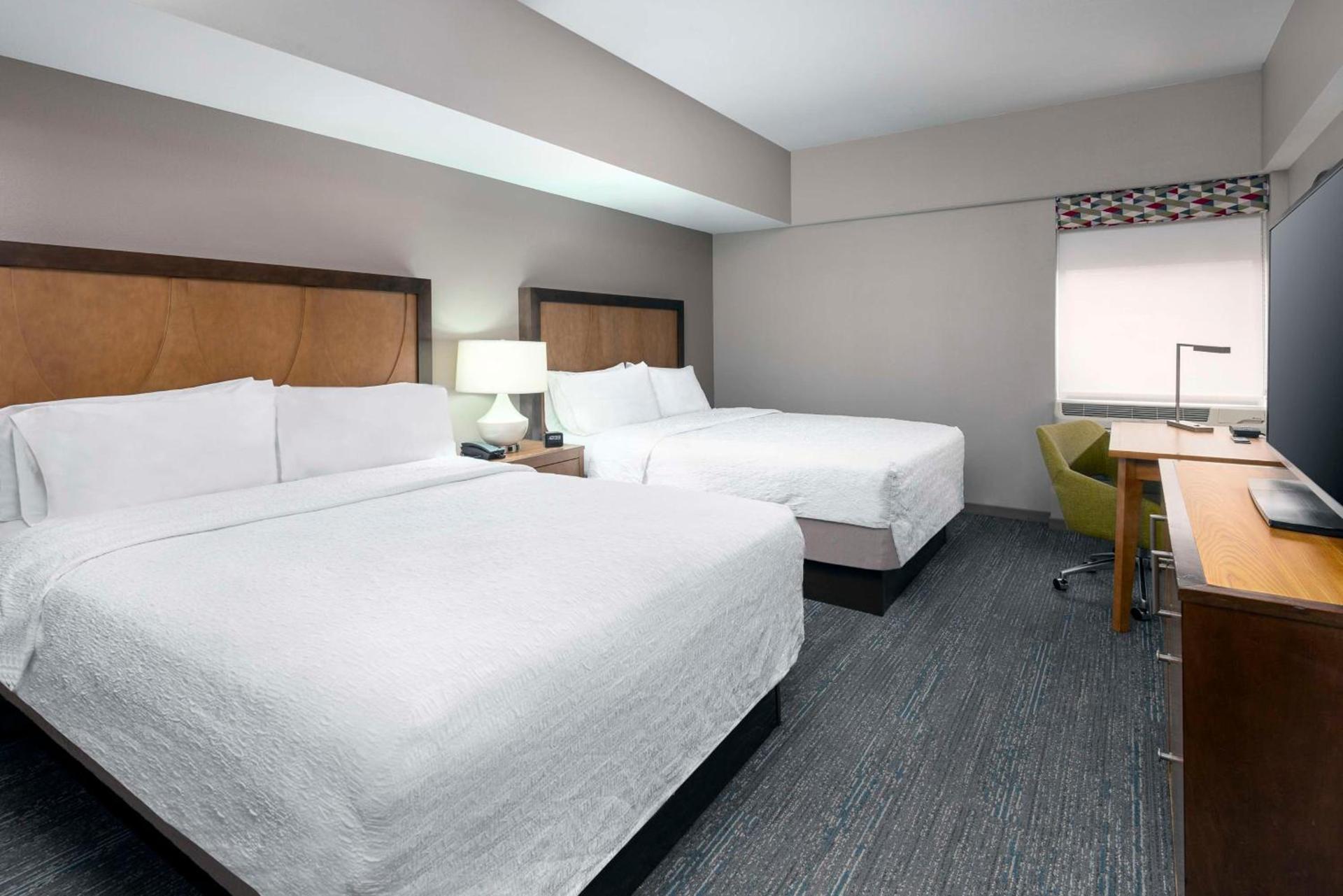Hampton Inn and Suites Clayton/St. Louis-Galleria Area photo 29