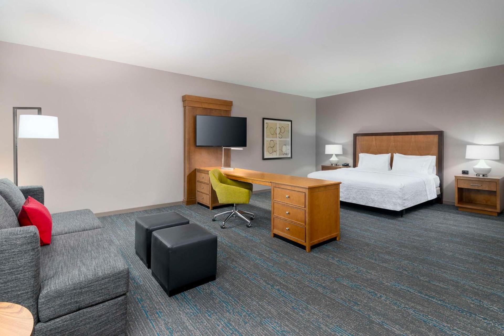 Hampton Inn and Suites Clayton/St. Louis-Galleria Area photo 30
