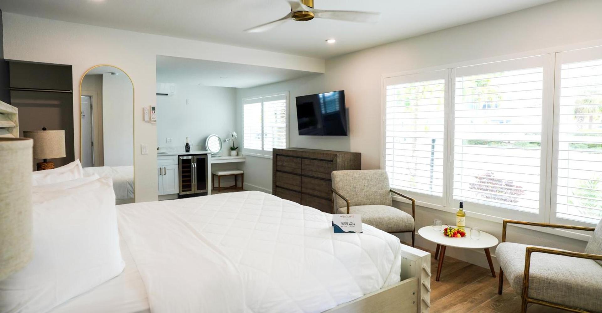 Ivory Sands Beach Suites photo 5