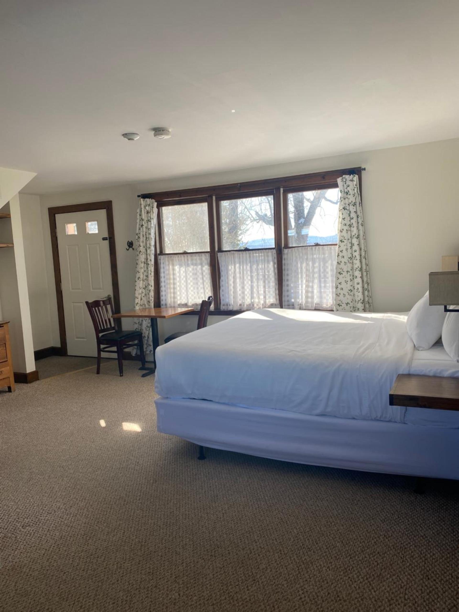 The Wildflower Inn photo 51