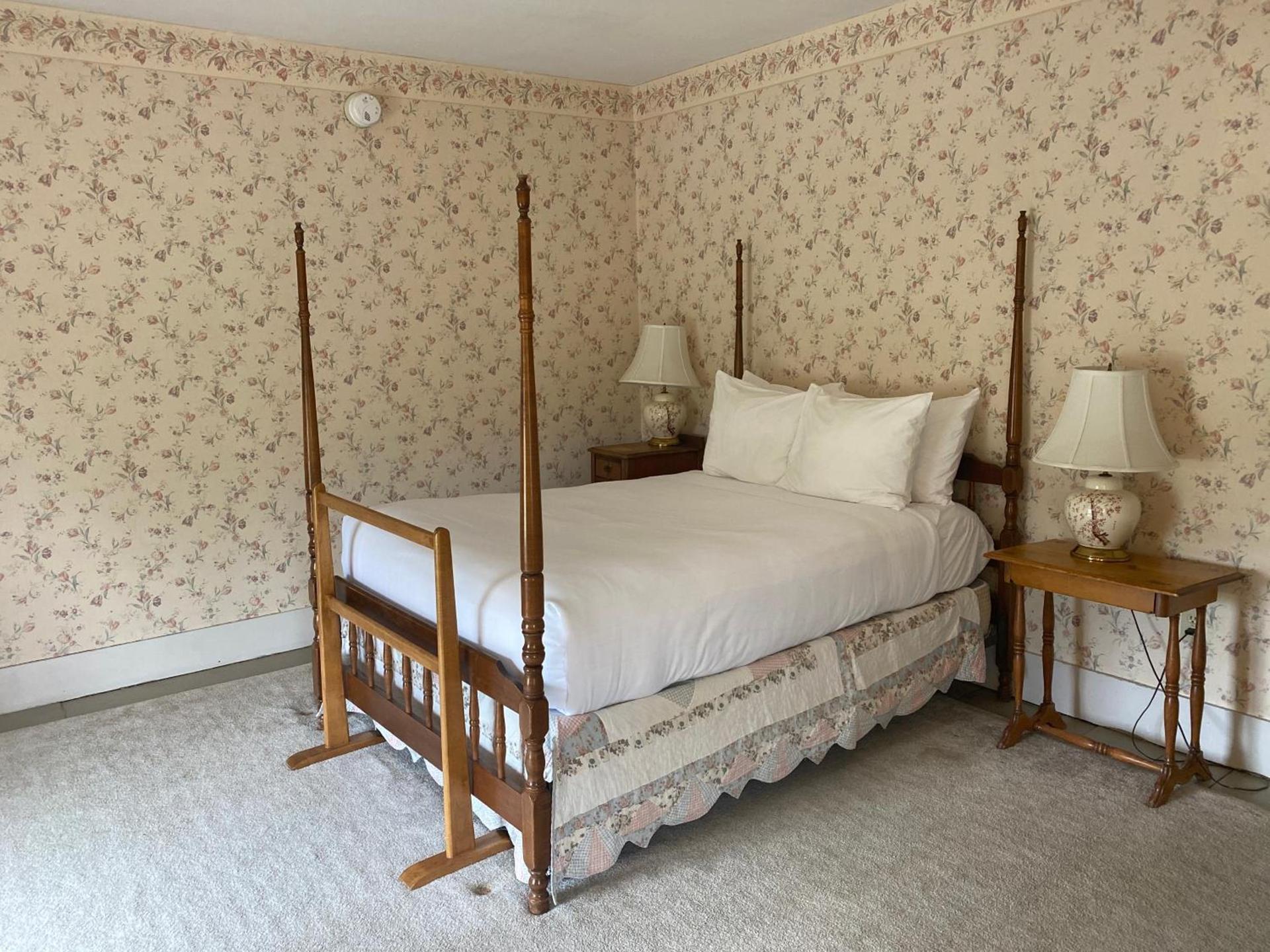 The Wildflower Inn photo 80