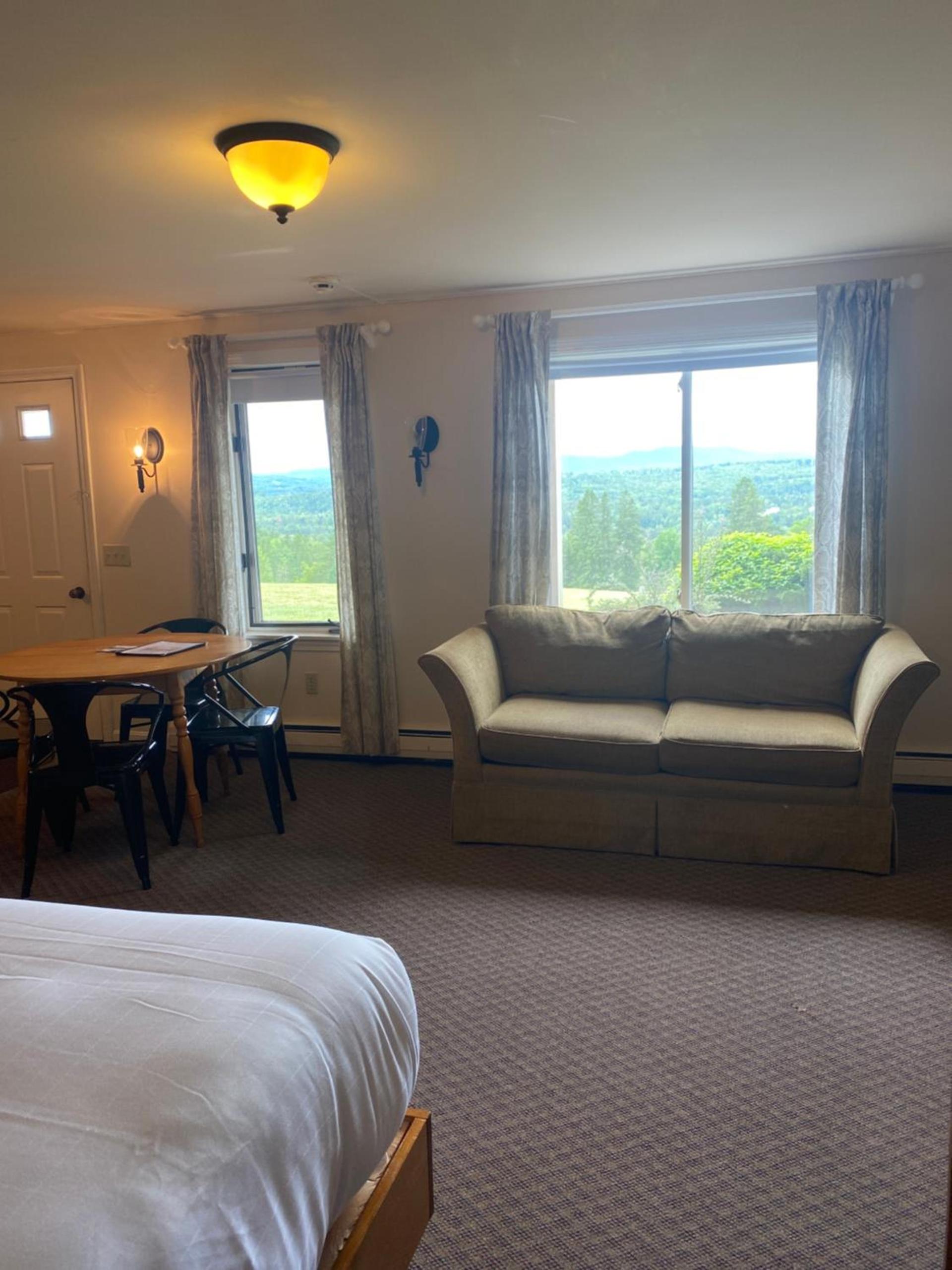 The Wildflower Inn photo 25