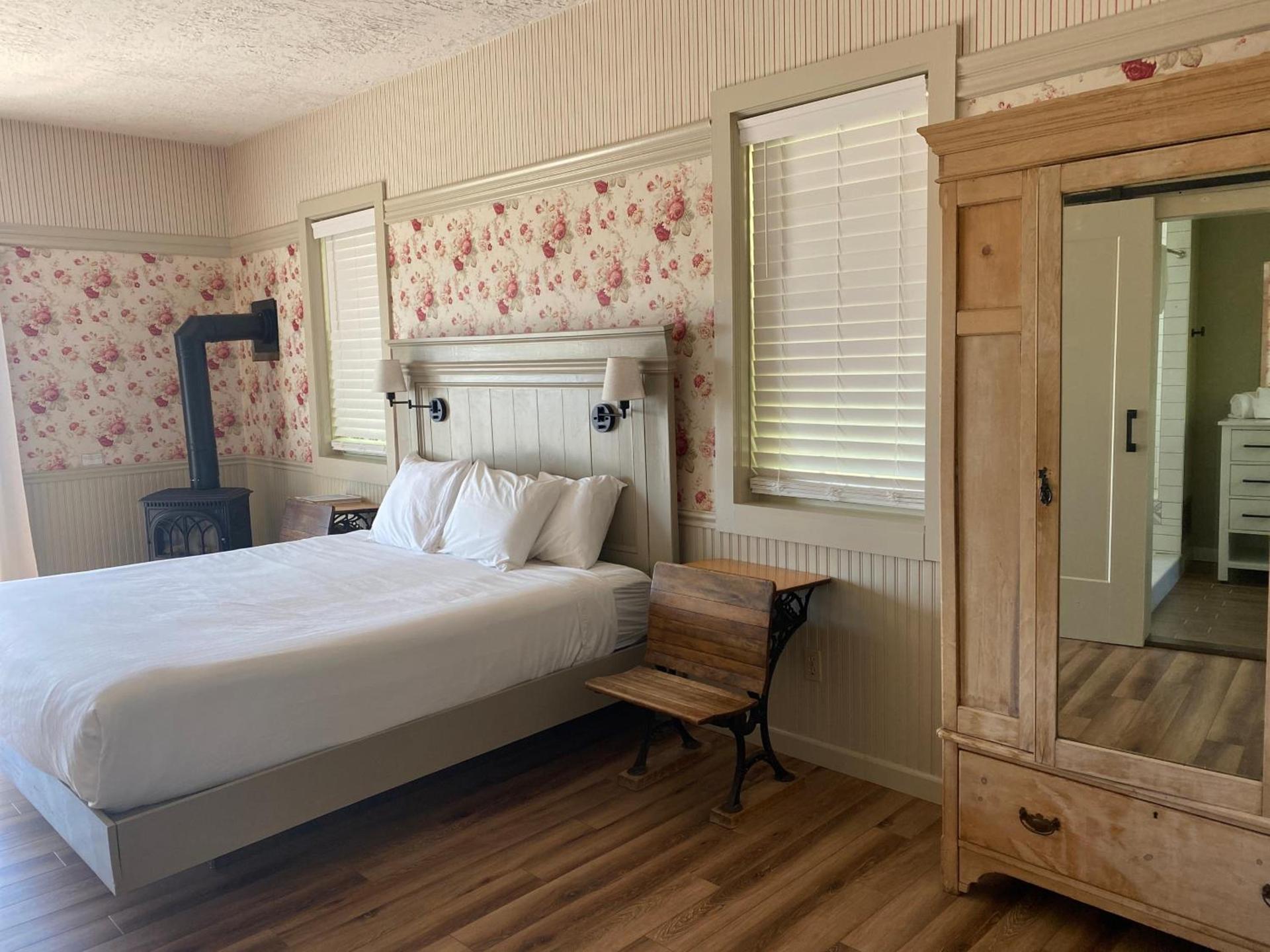 The Wildflower Inn photo 42