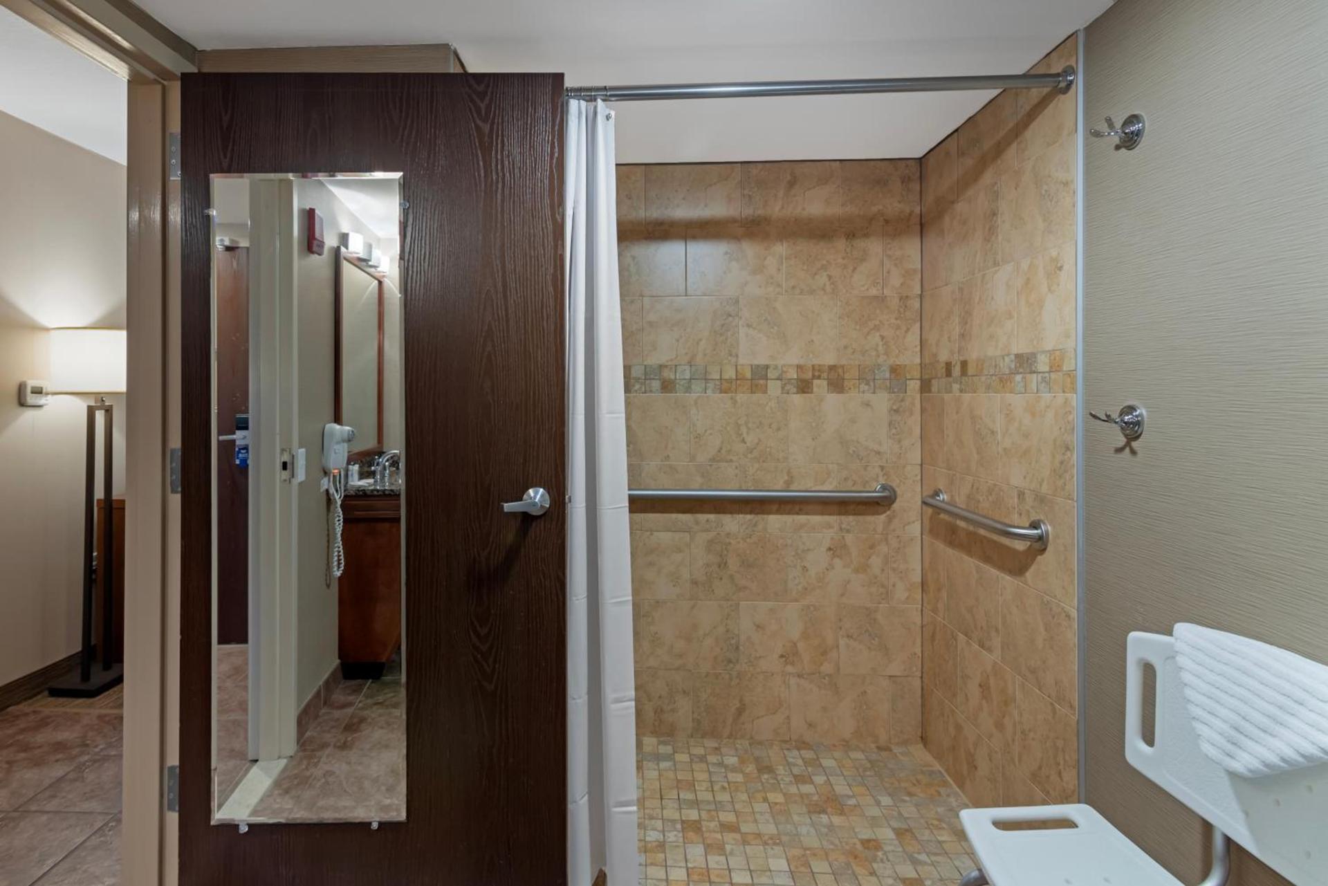 Comfort Inn Bangor North photo 37