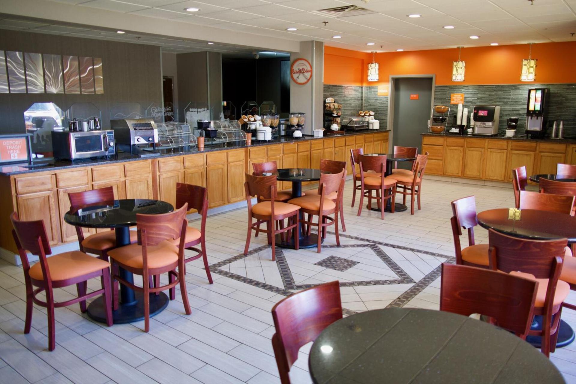 Howard Johnson by Wyndham Lexington photo 6