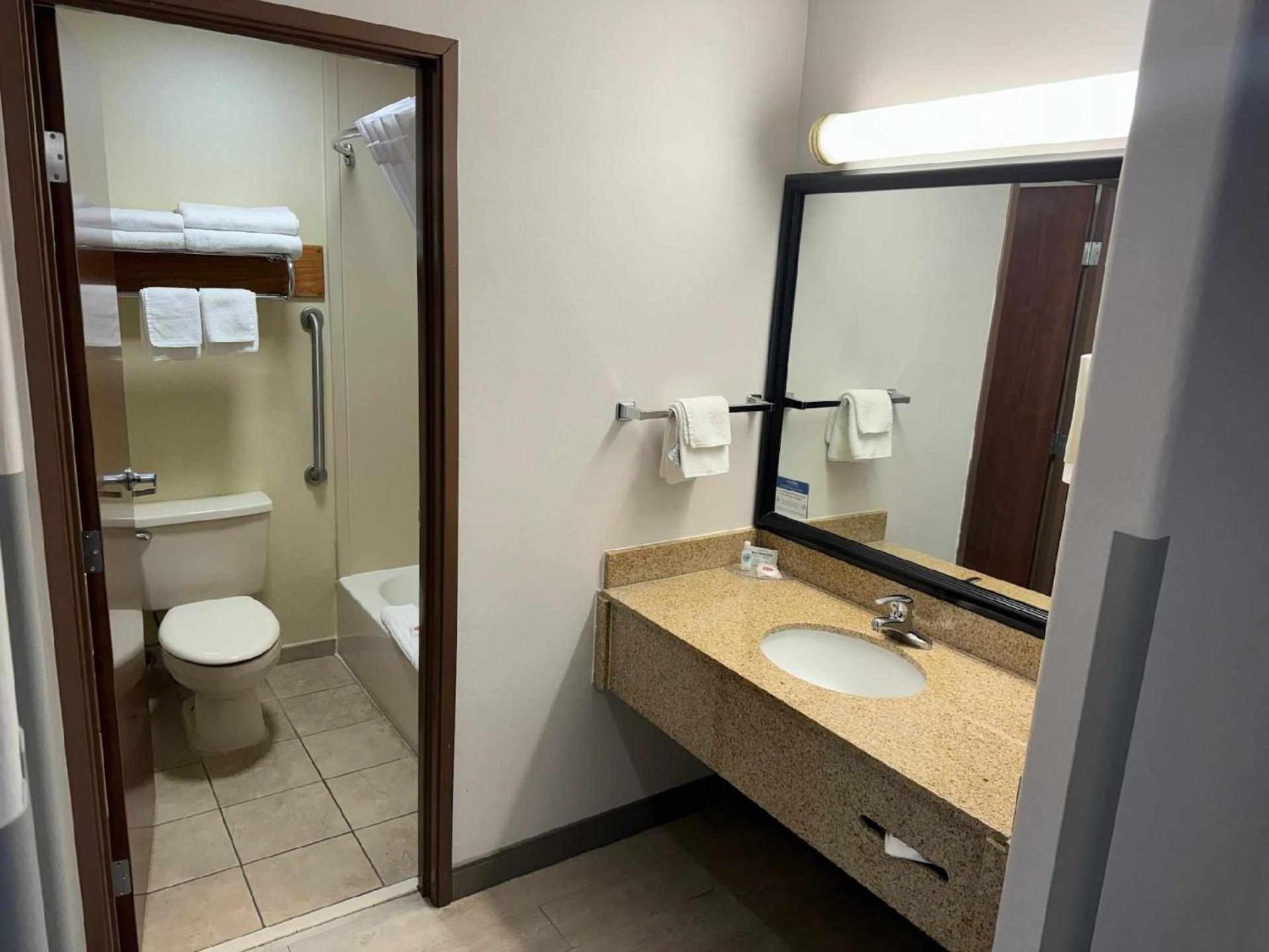 Comfort Inn Grand Junction I-70 photo 28