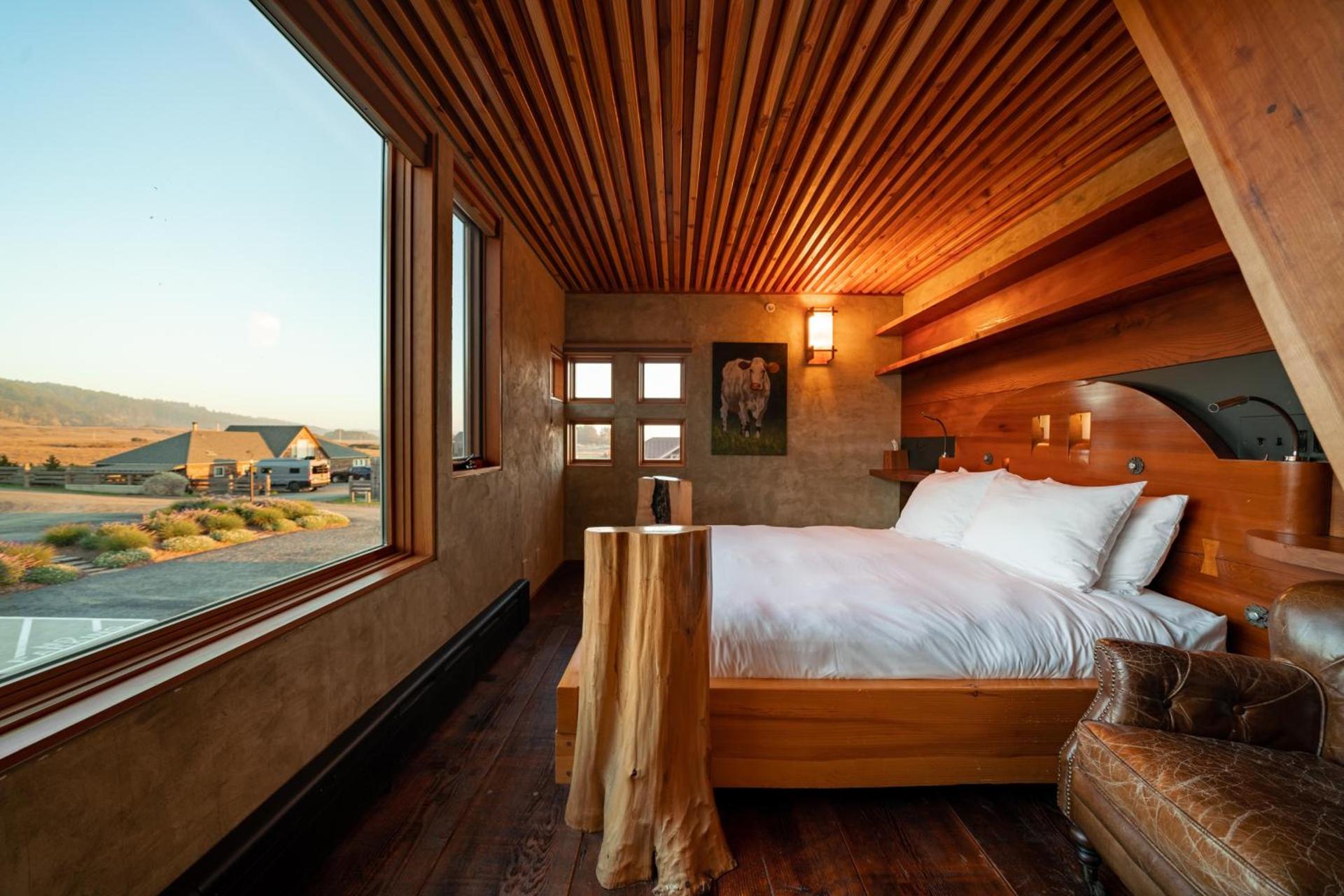 The Inn at Newport Ranch photo 19