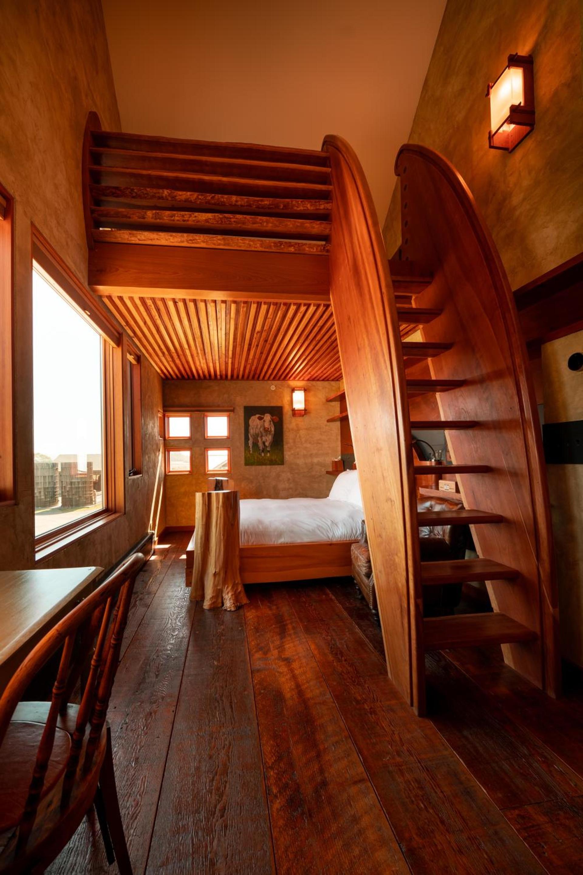 The Inn at Newport Ranch photo 20