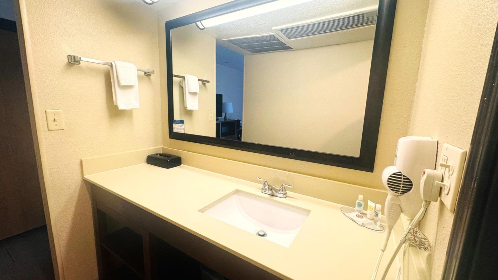Comfort Inn Salt Lake City Downtown photo 61