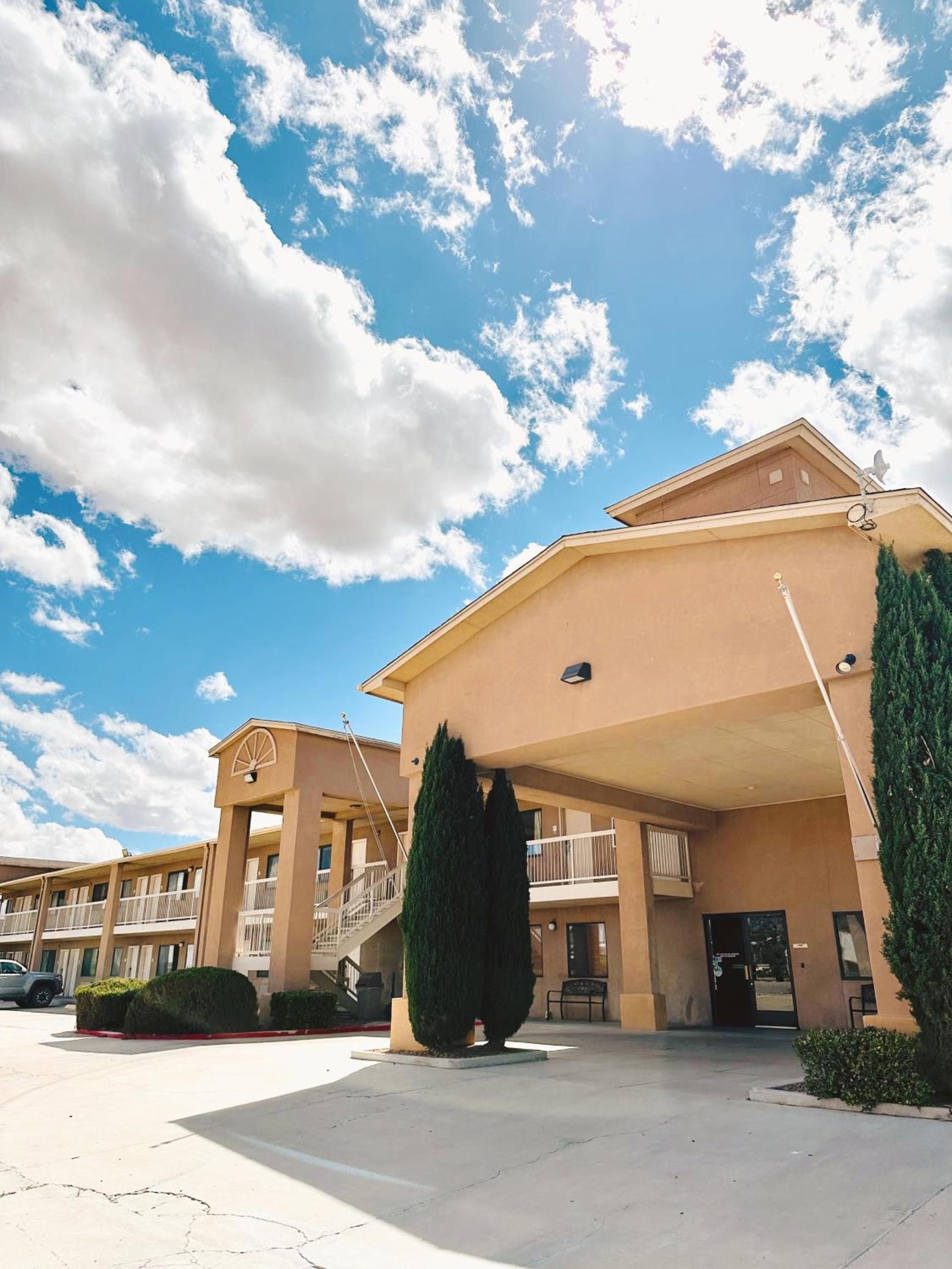 Econo Lodge Lordsburg I-10 photo 37