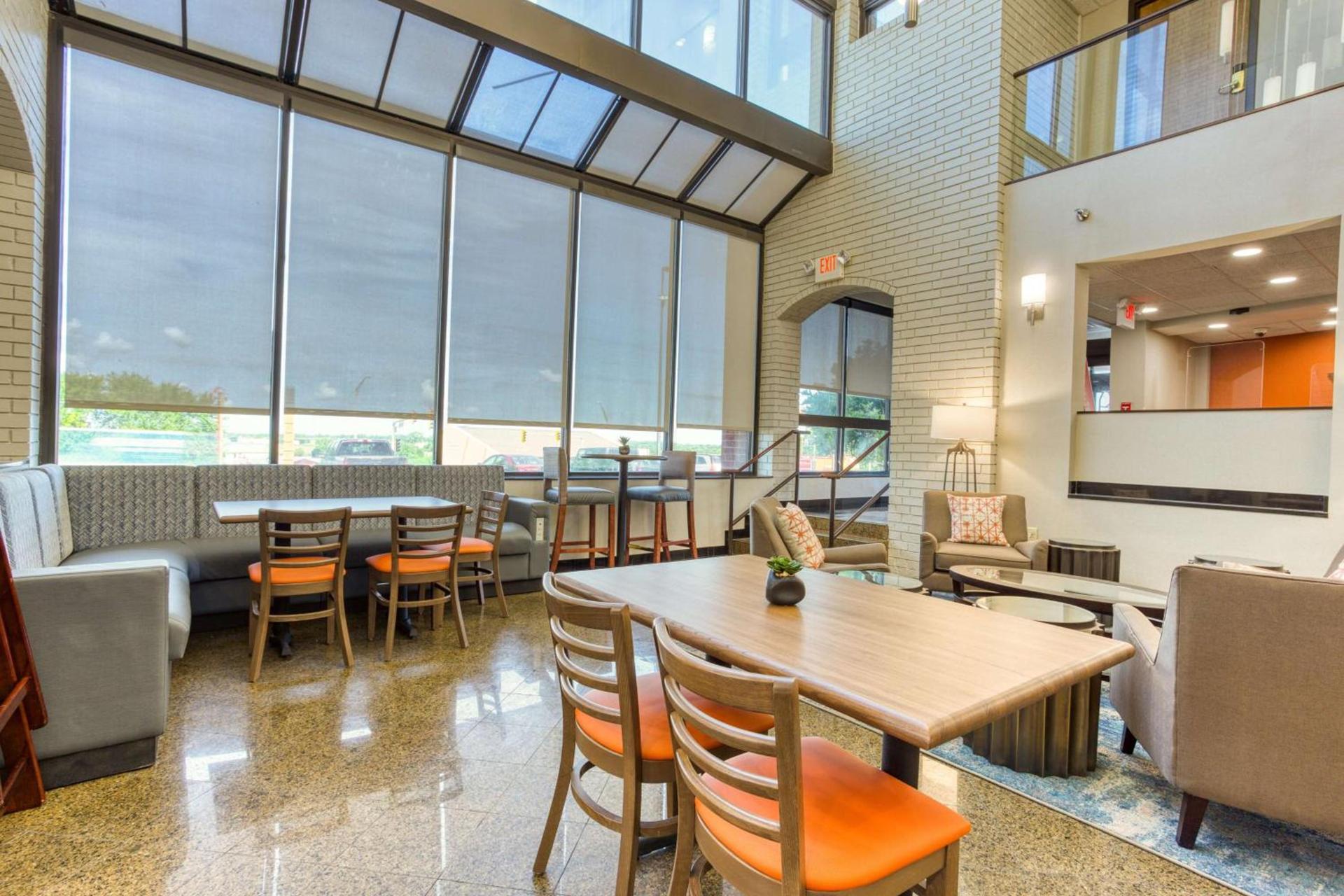 Drury Inn and Suites St Louis Collinsville photo 5