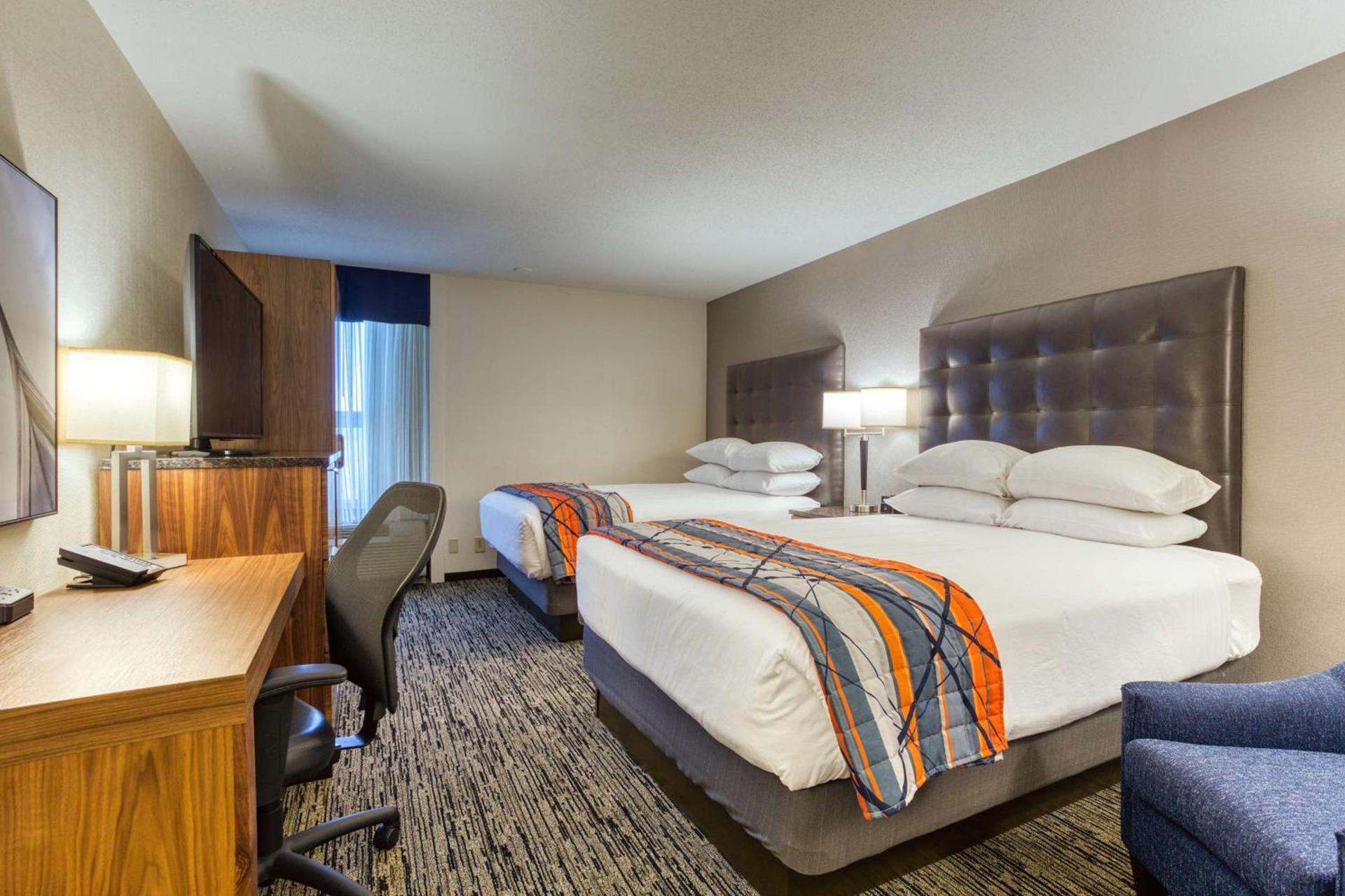 Drury Inn and Suites St Louis Collinsville photo 18