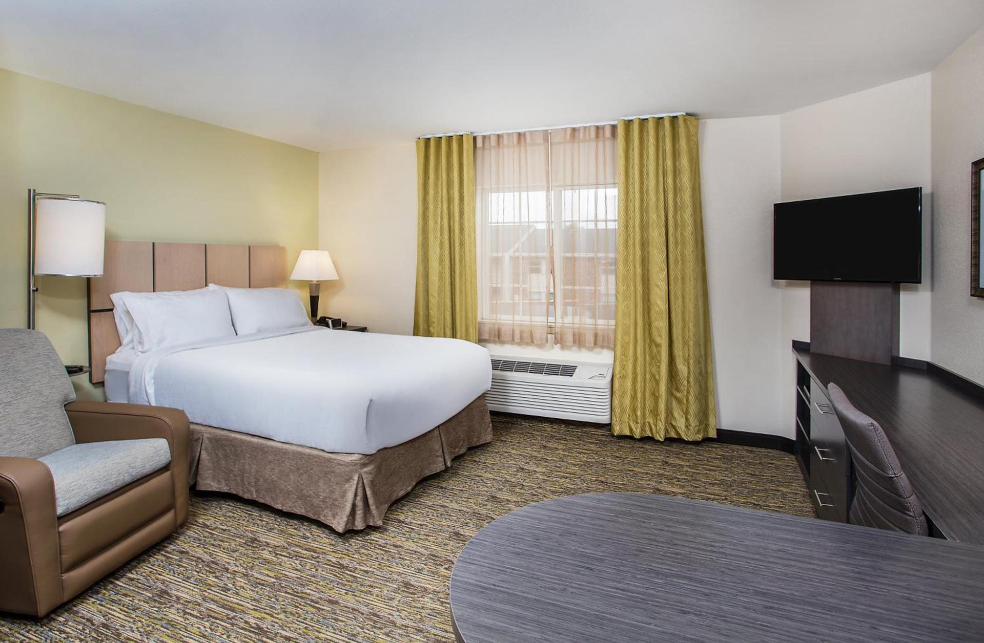 Candlewood Suites Bowling Green by IHG photo 38