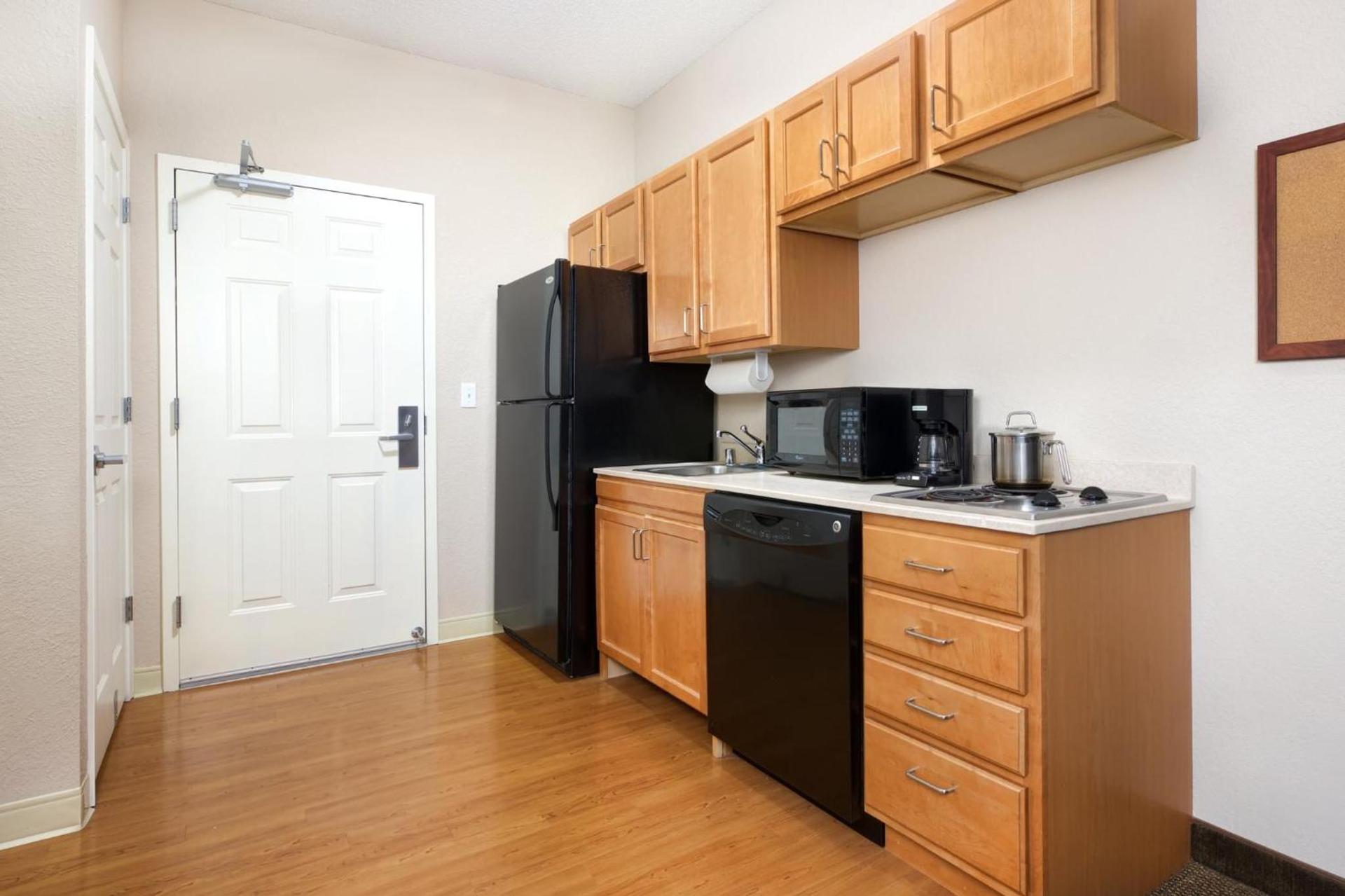 Candlewood Suites Kenosha - Pleasant Prairie by IHG photo 29