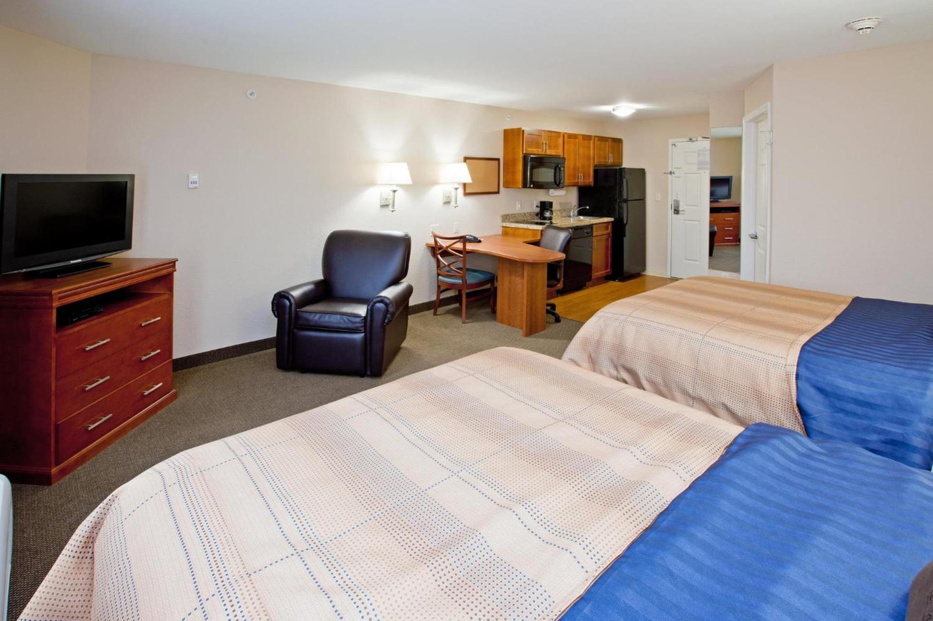 Candlewood Suites Indianapolis East by IHG photo 27