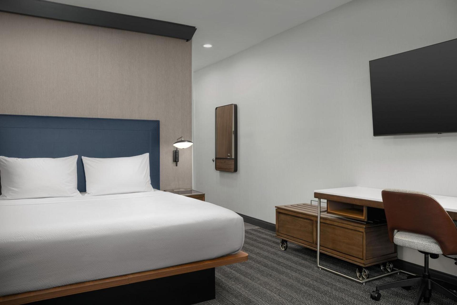 Courtyard by Marriott Northport University of Alabama photo 9