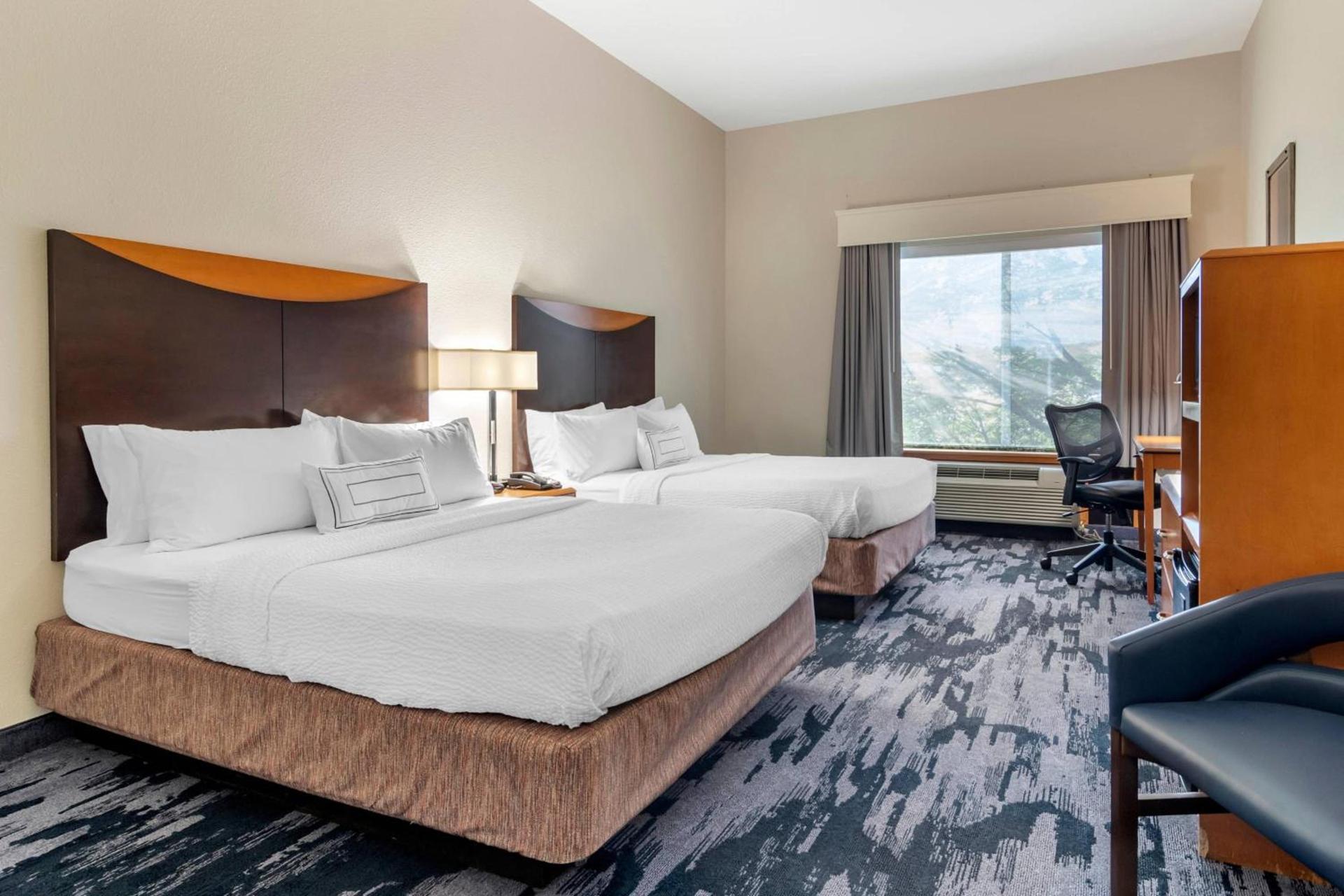 Fairfield Inn & Suites by Marriott Commerce photo 7